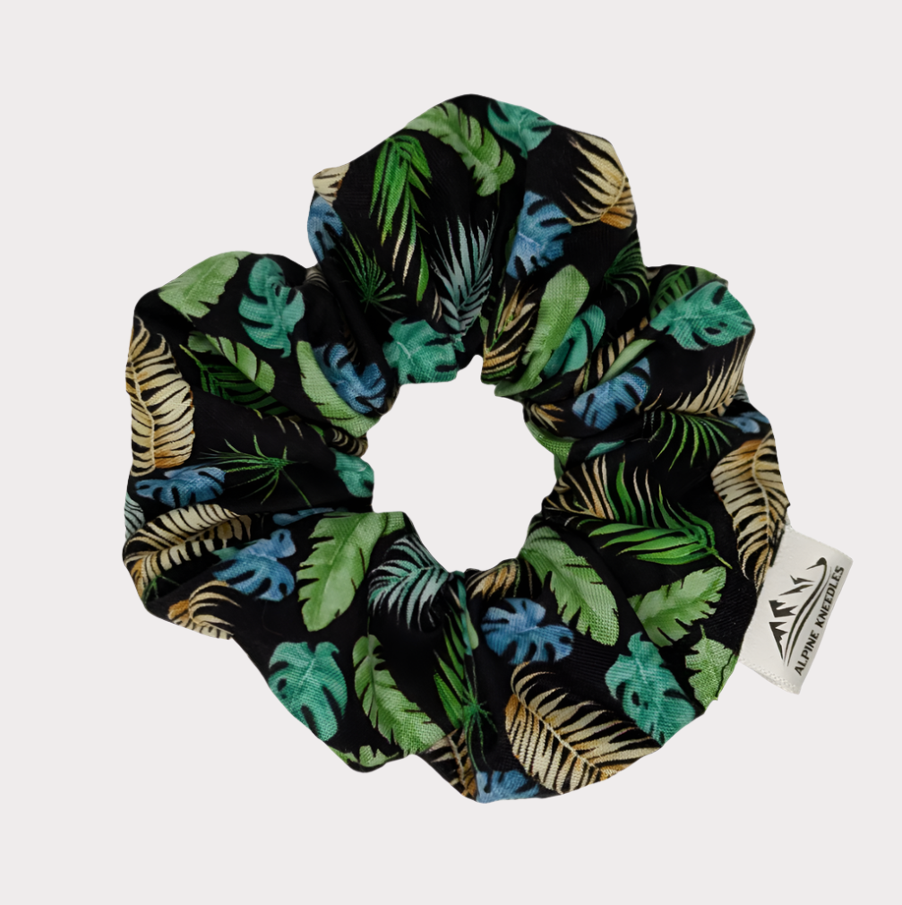 Clever Girl – Maple Cotton Scrunchie