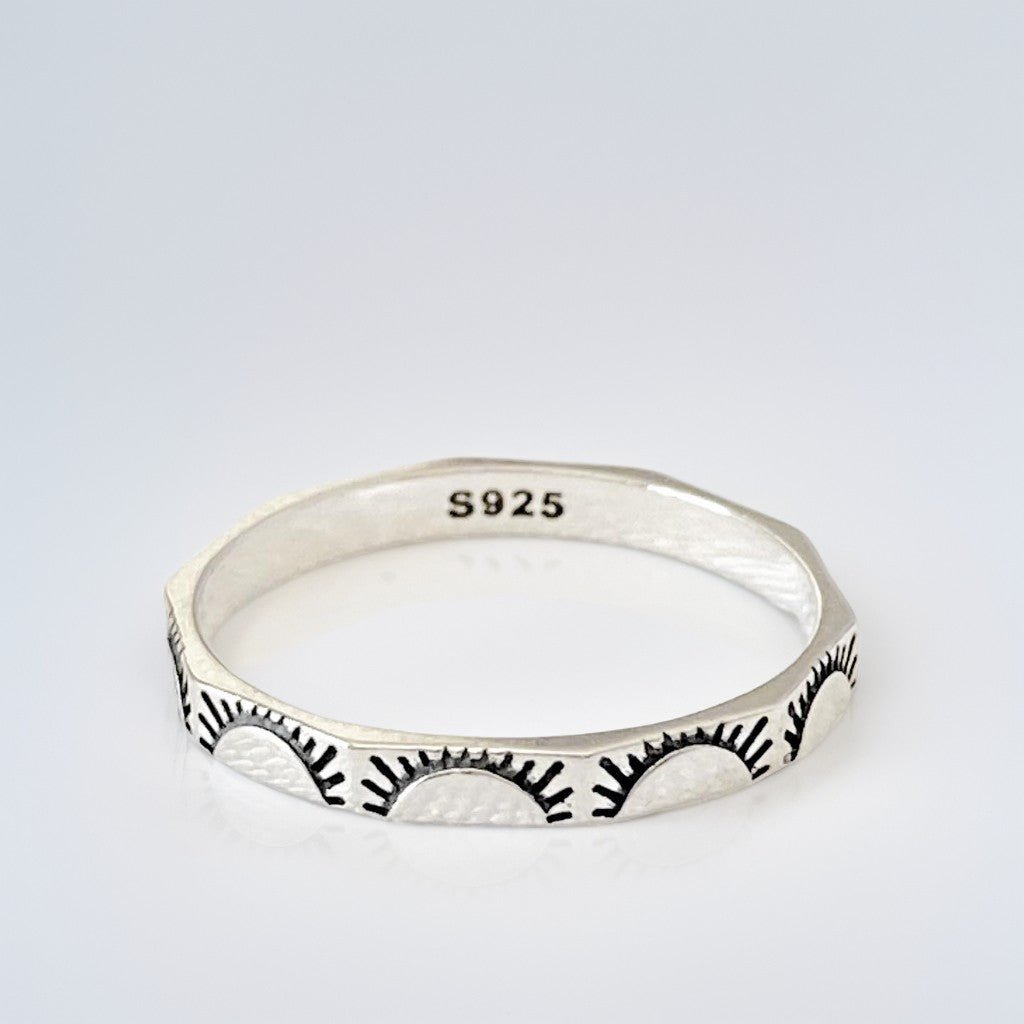 ENSOLEILLÉ | Bague multi-facettes en argent sterling 925