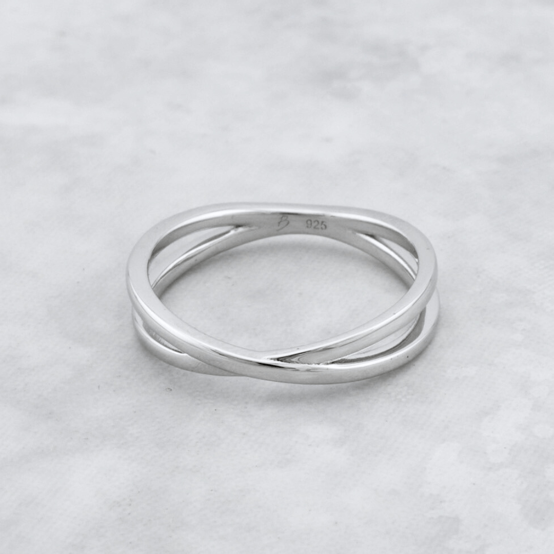 Sterling Silver Crisscross Ring