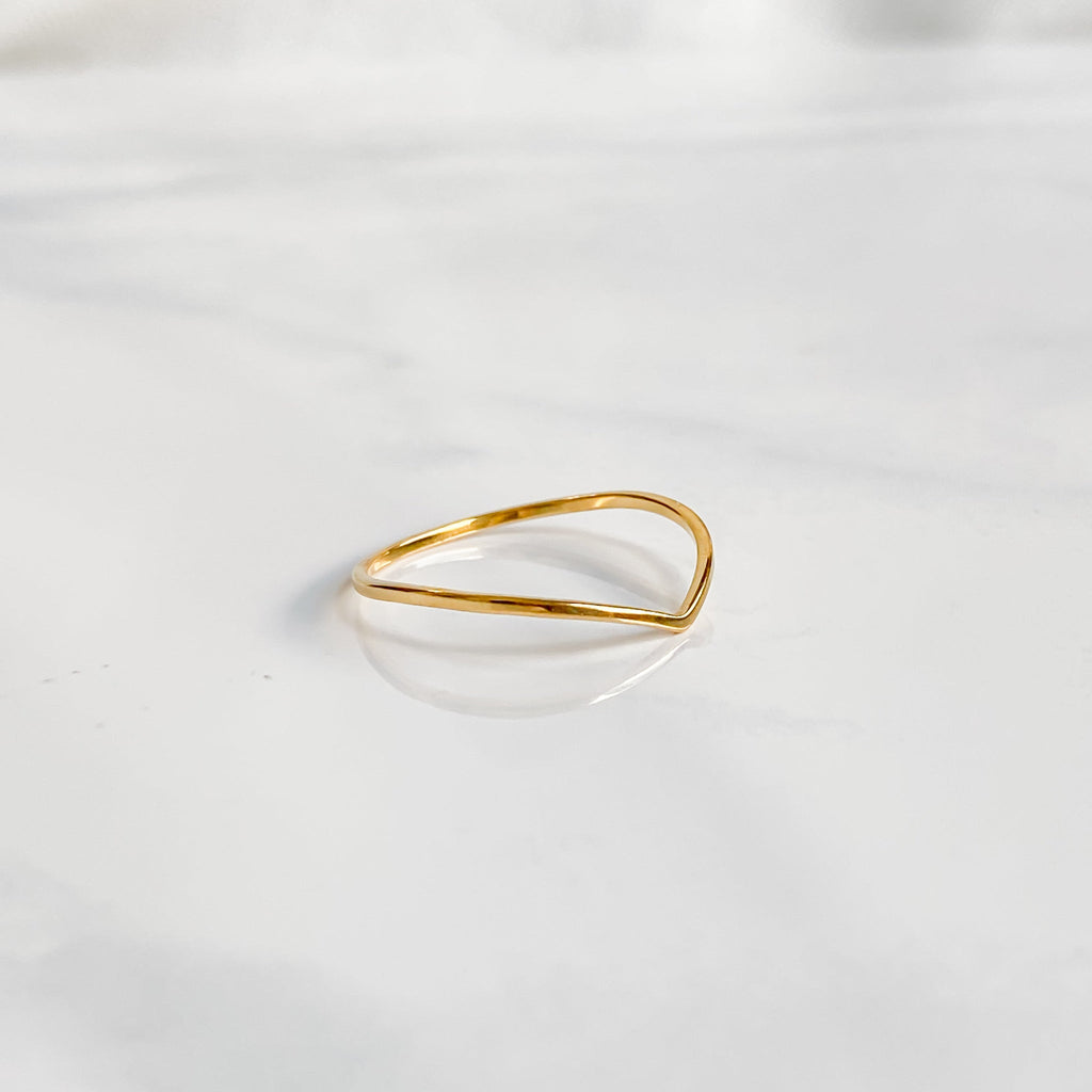 18K Gold Minimalist Stainless Steel Ring | BELLONA