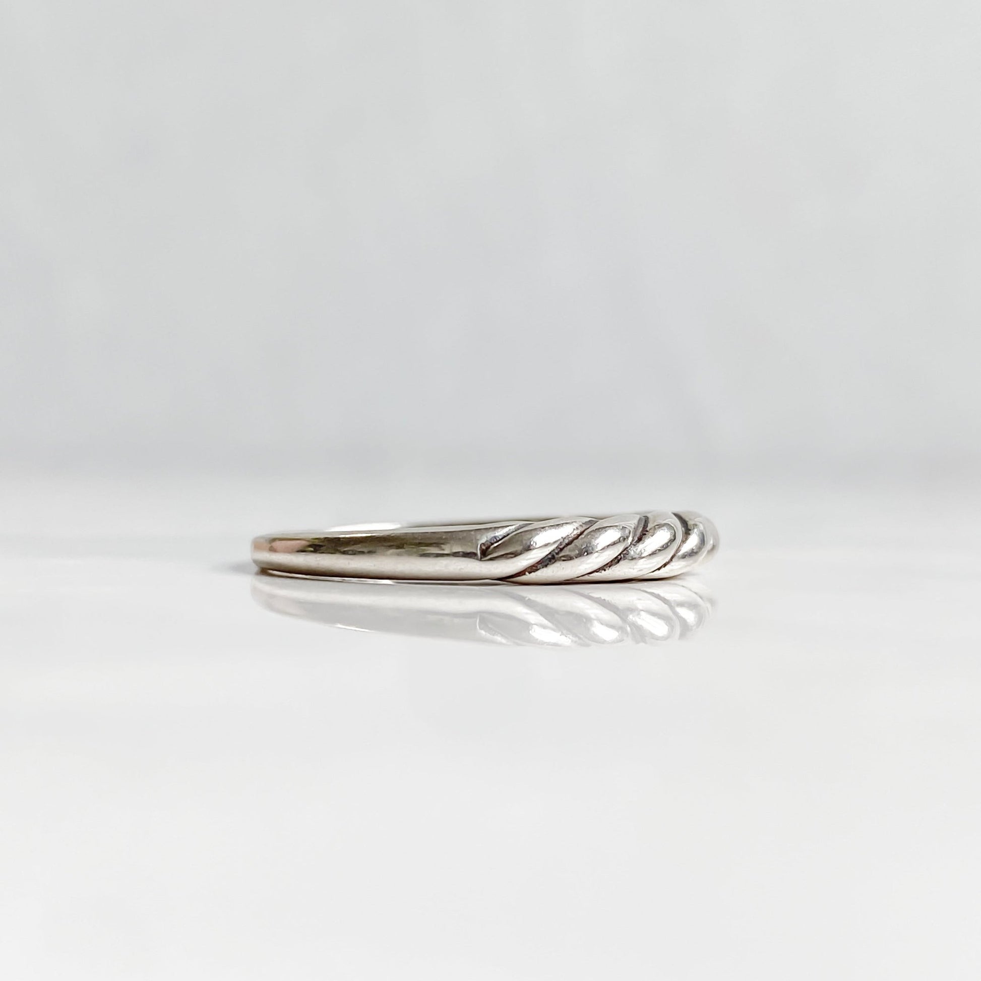 Bague torsadée en argent sterling 925 | SYLVA