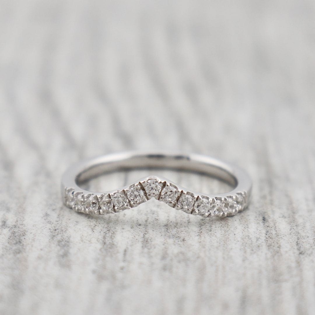 Sterling Silver V Ring