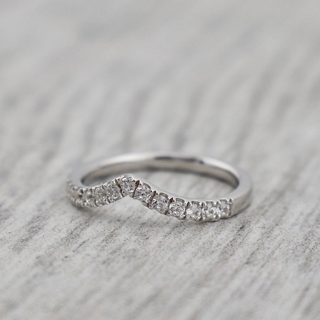 Sterling Silver V Ring