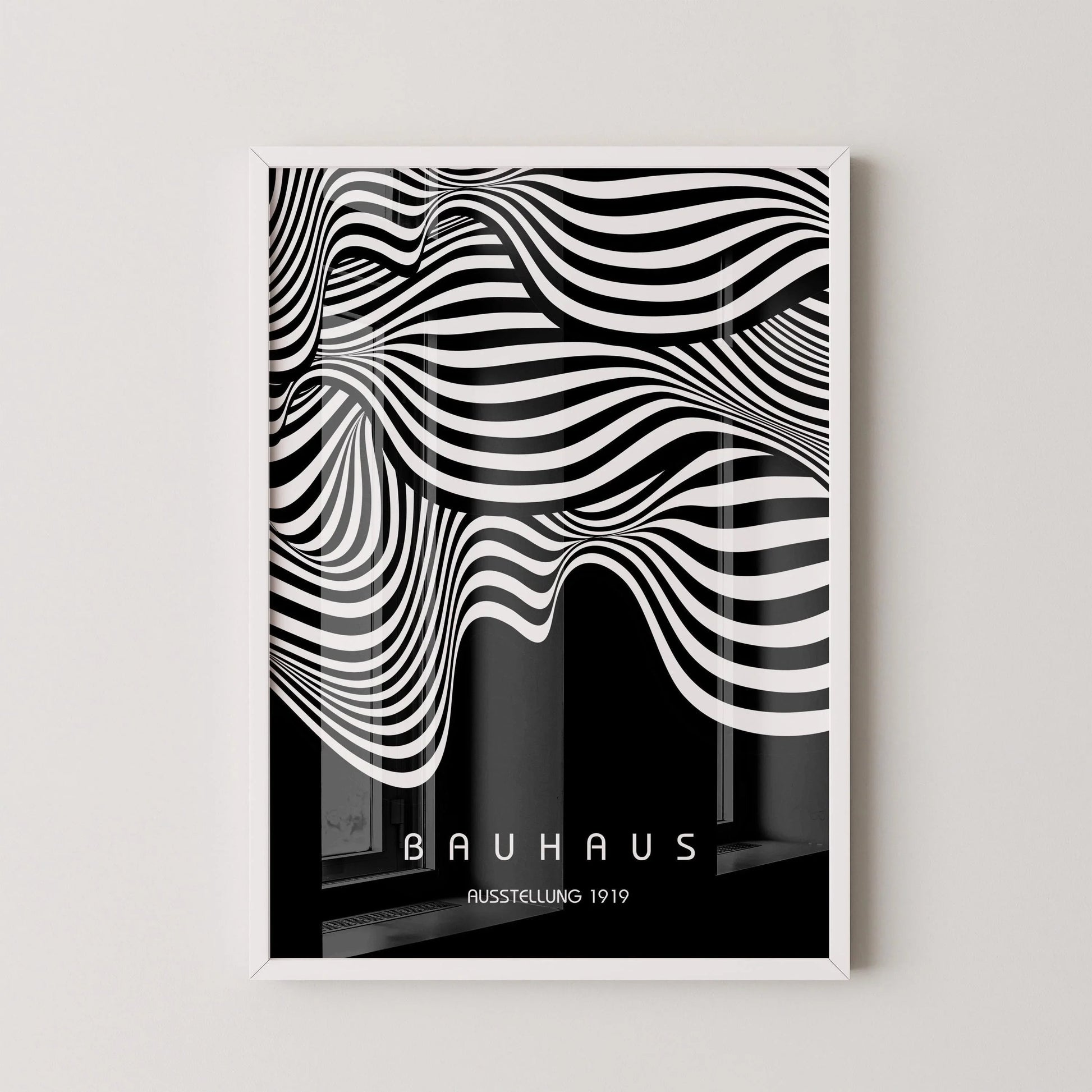 Affiche Bauhaus Ausstellung Black (Waves) | Affiche vintage moderne du milieu du siècle (Disponible encadrée à la main ou non encadrée)