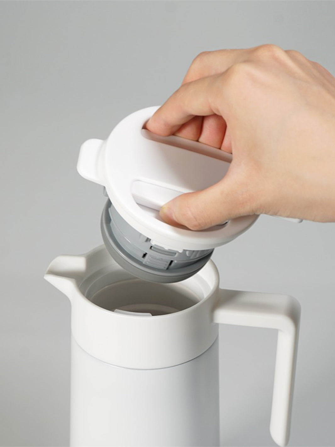 HARIO Double-Walled Thermal Pot (w/ Ceramic Coating) (600ml/20oz)