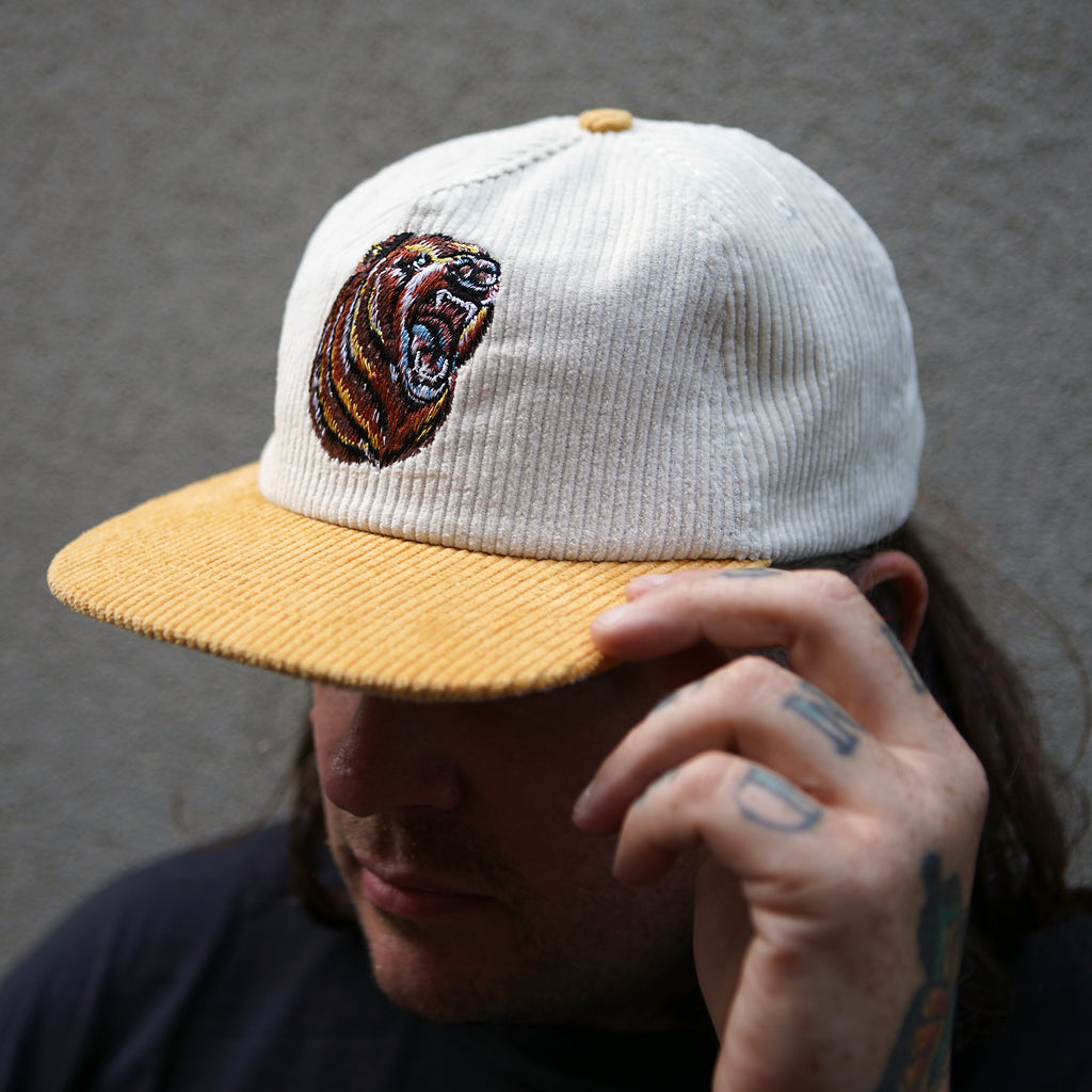 Chapeau en velours côtelé Bear