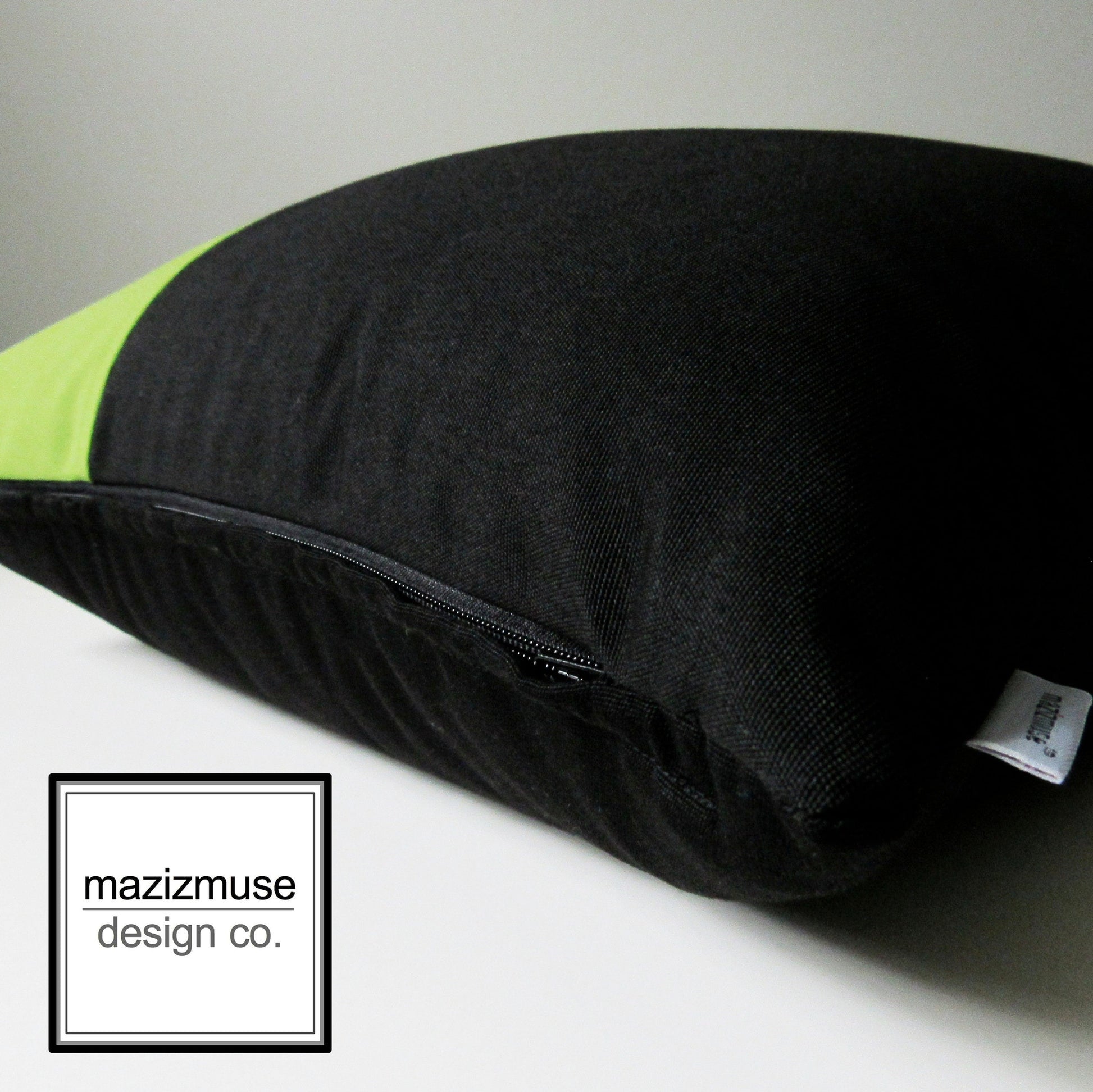 Housse de coussin d'extérieur moderne vert citron et noir, coussins décoratifs à blocs de couleurs