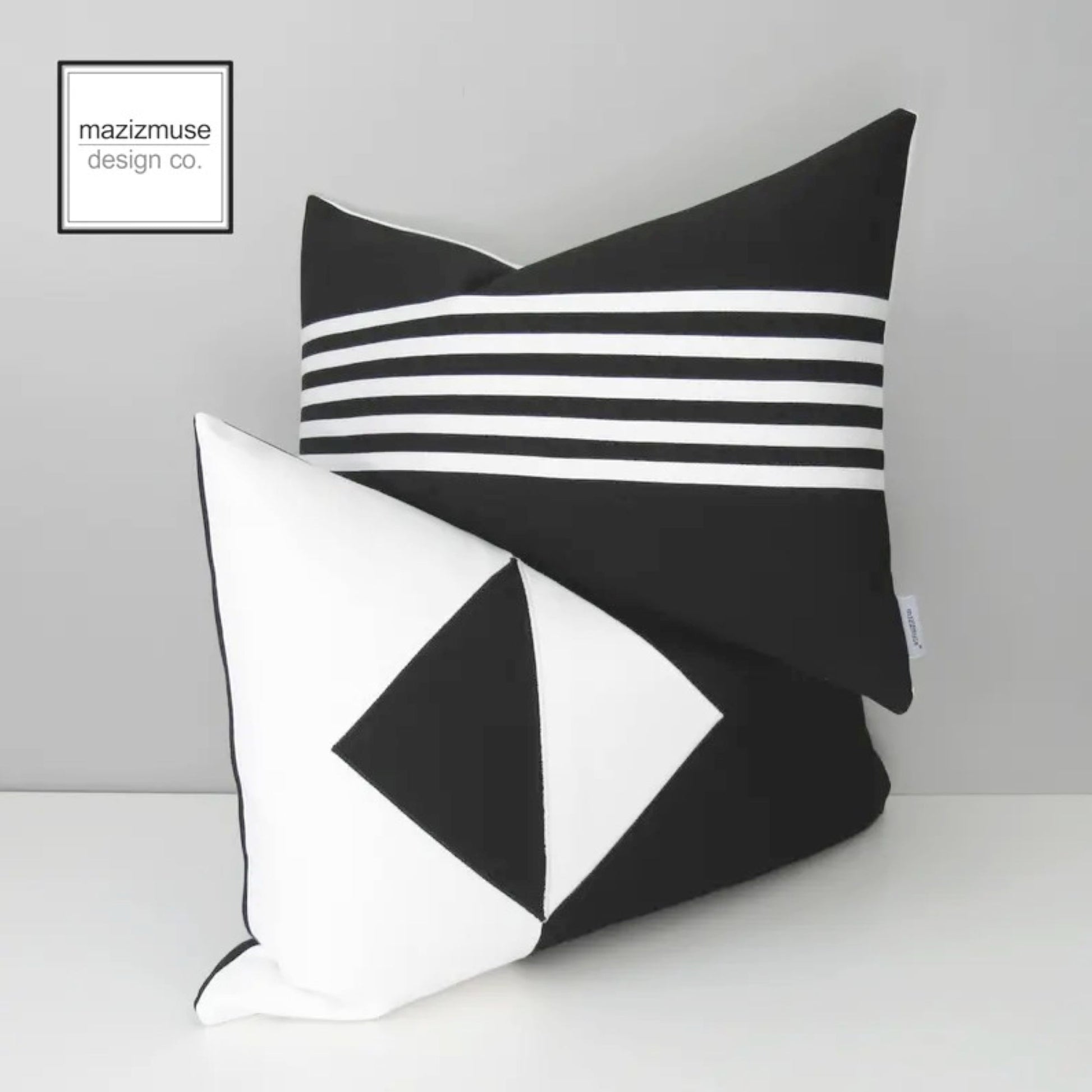 Housse de coussin Sunbrella géométrique noire et blanche moderne, housse de coussin d'extérieur