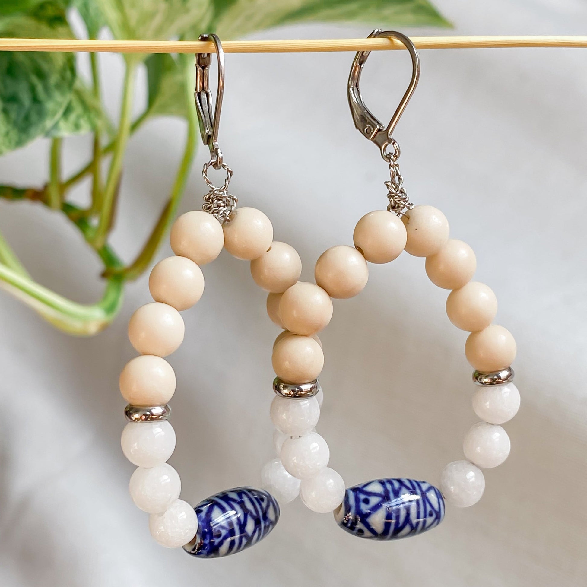 Boucles d'oreilles bohèmes pendantes en pierres naturelles | NAXOS