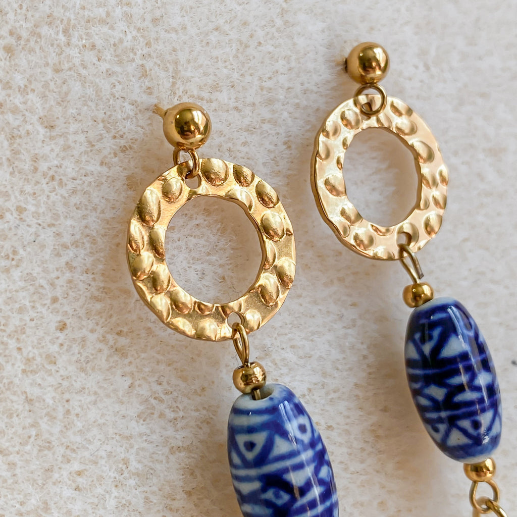 Boucles d'oreilles en céramique bleue &amp; nacre naturelle | ORMEAU