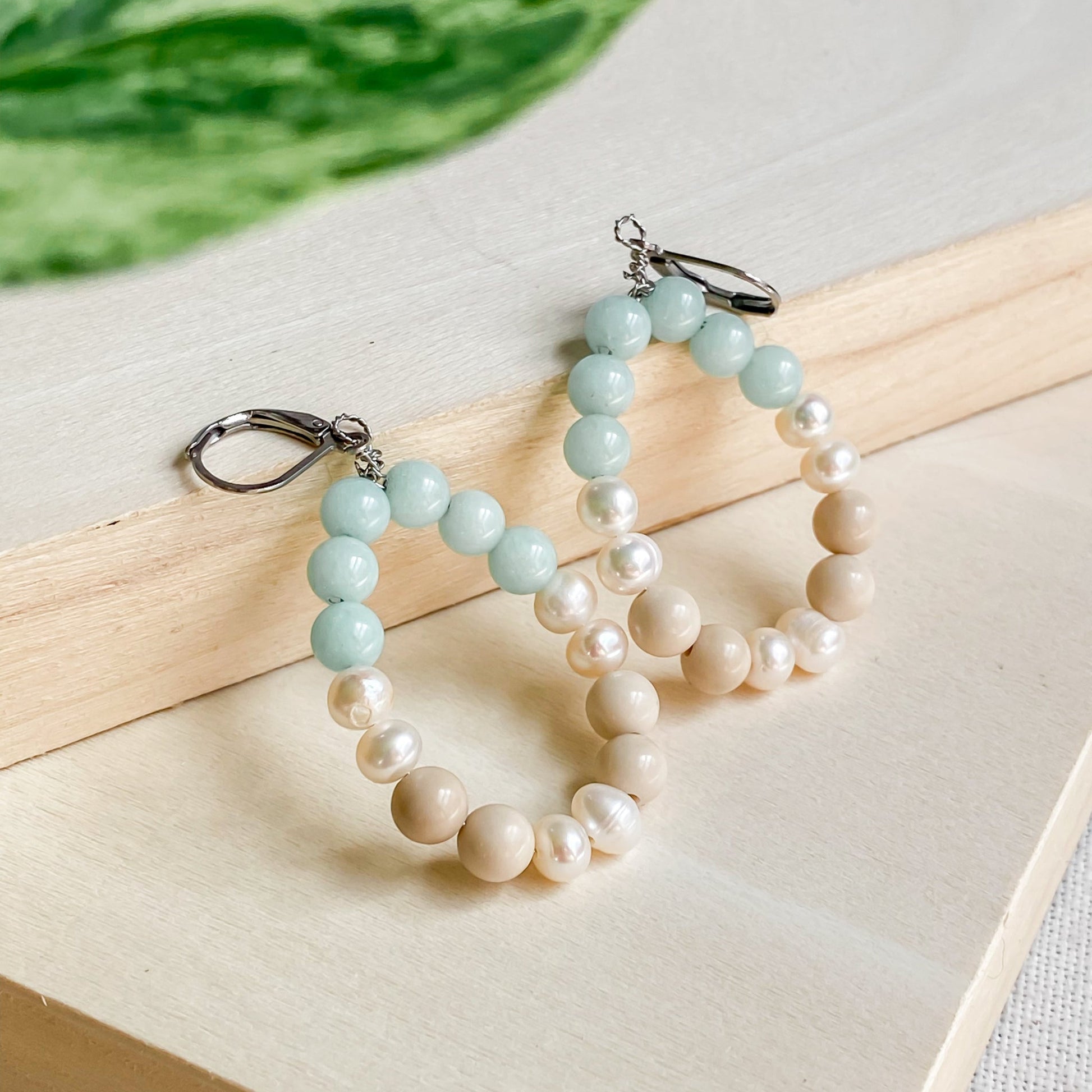 Boucles d'oreilles en amazonite et perles d'eau douce | CALANQUES