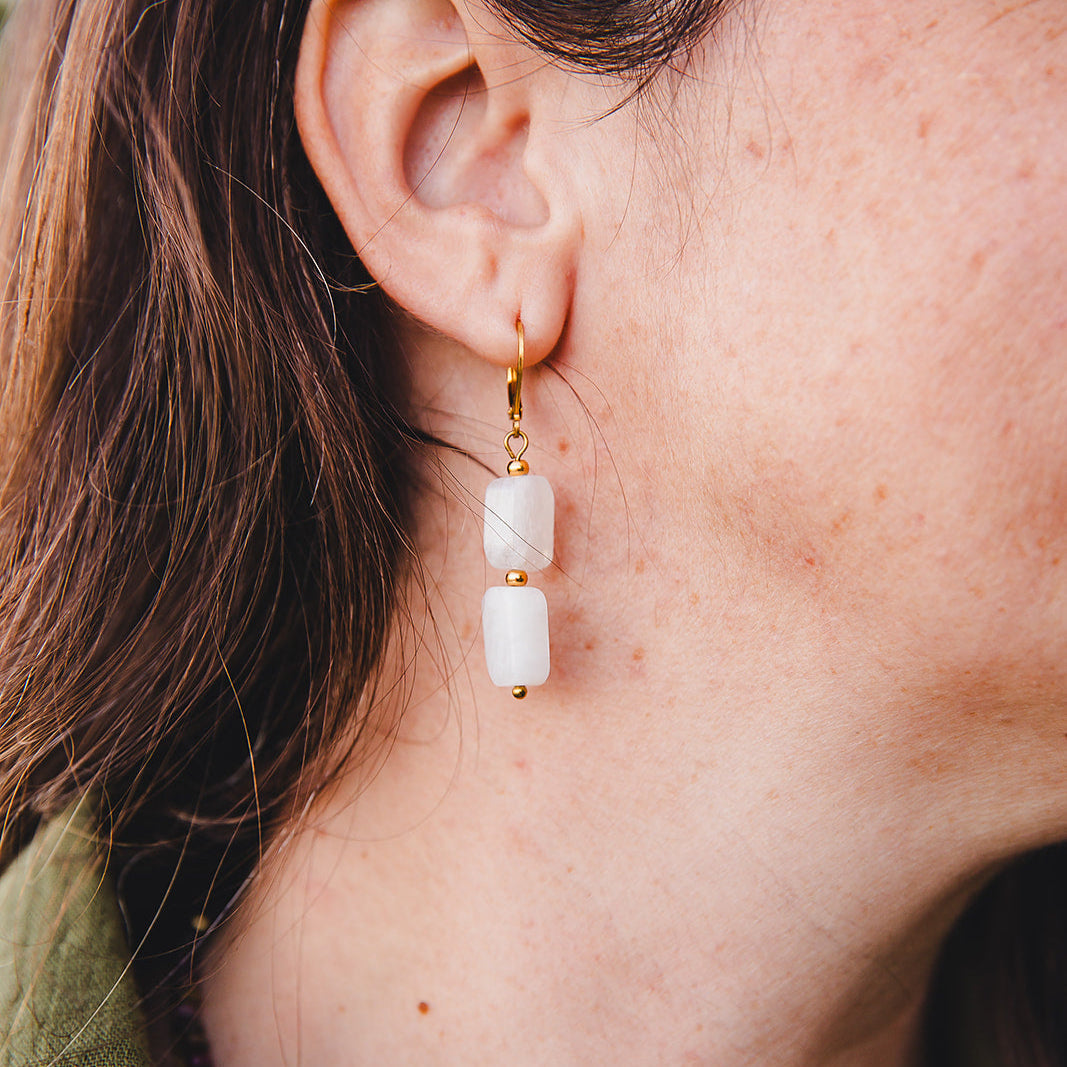 Boucles d'oreilles pierre de lune arc-en-ciel pendentifs | PHOEBE