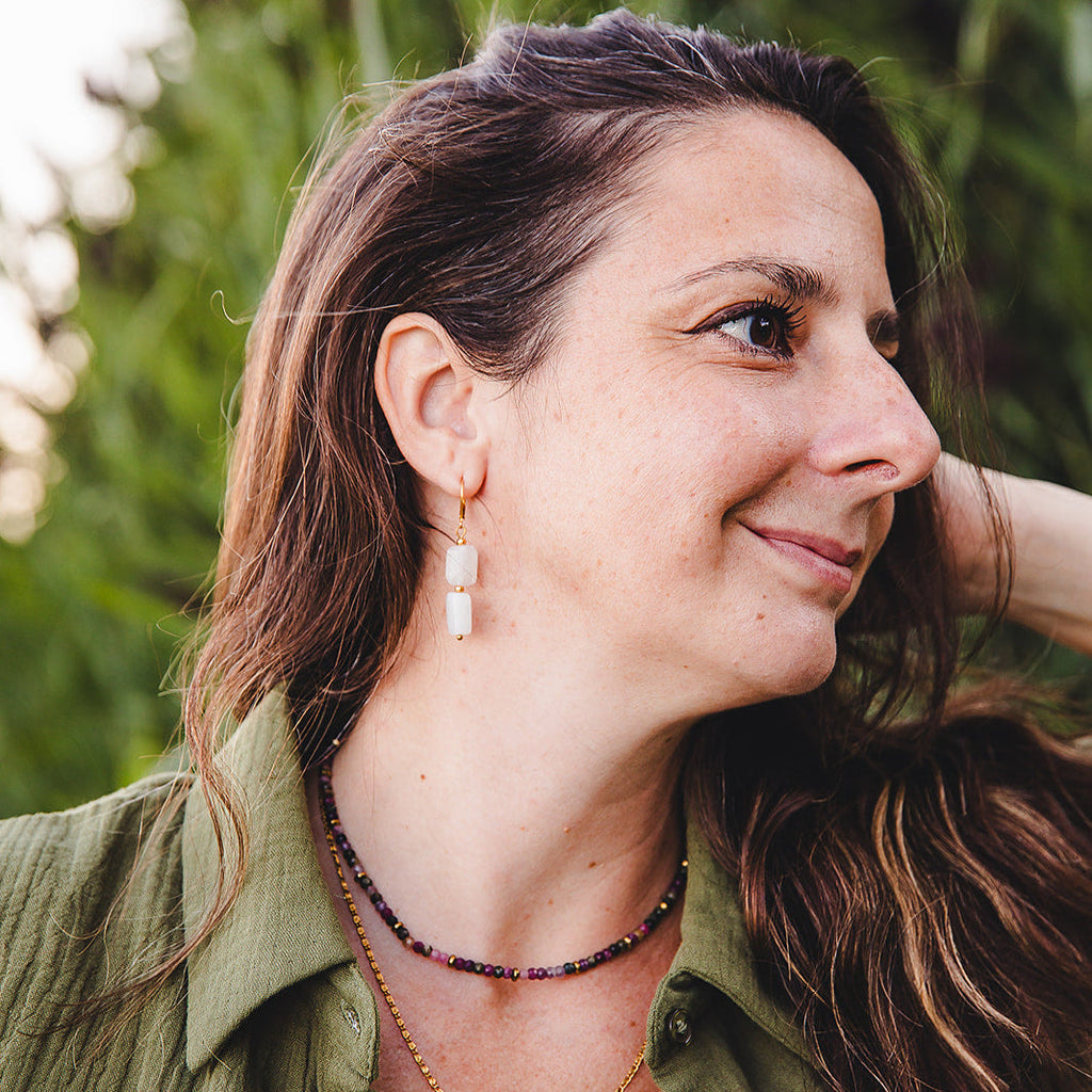 Boucles d'oreilles pierre de lune arc-en-ciel pendentifs | PHOEBE