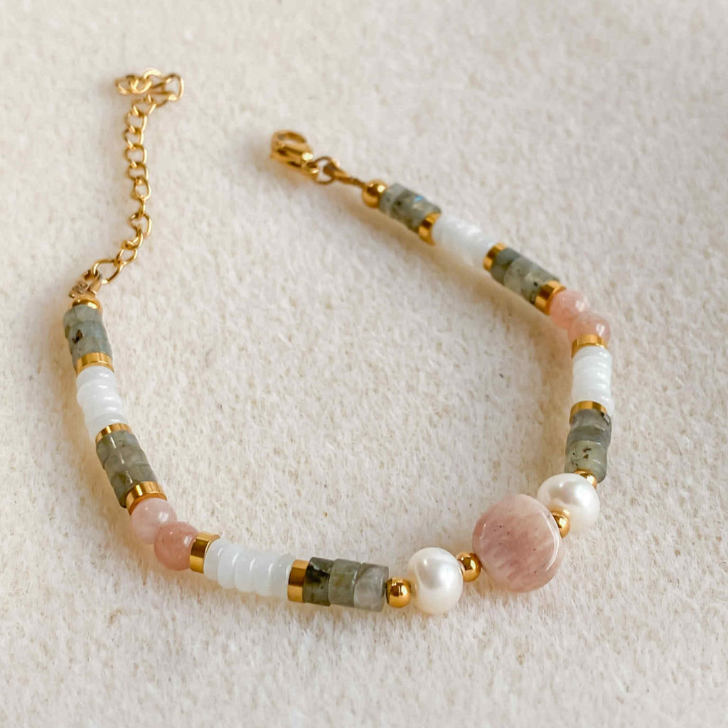 Bracelet en pierres naturelles et acier inoxydable plaqué or 18K | HÉCATE