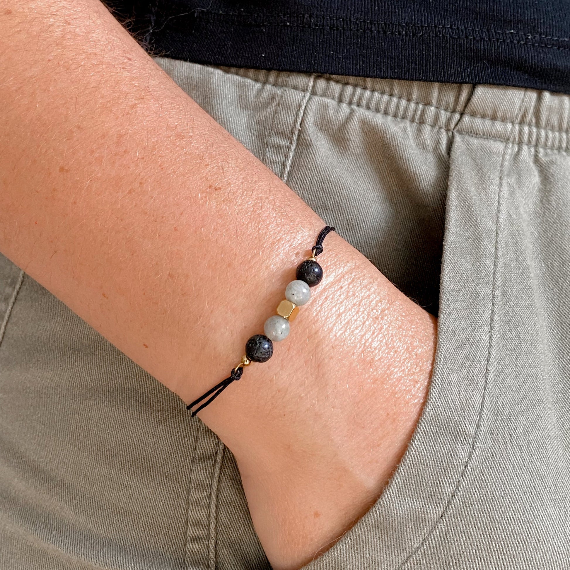 Bracelet cordon diffuseur d'huiles essentielles | NOCTIS