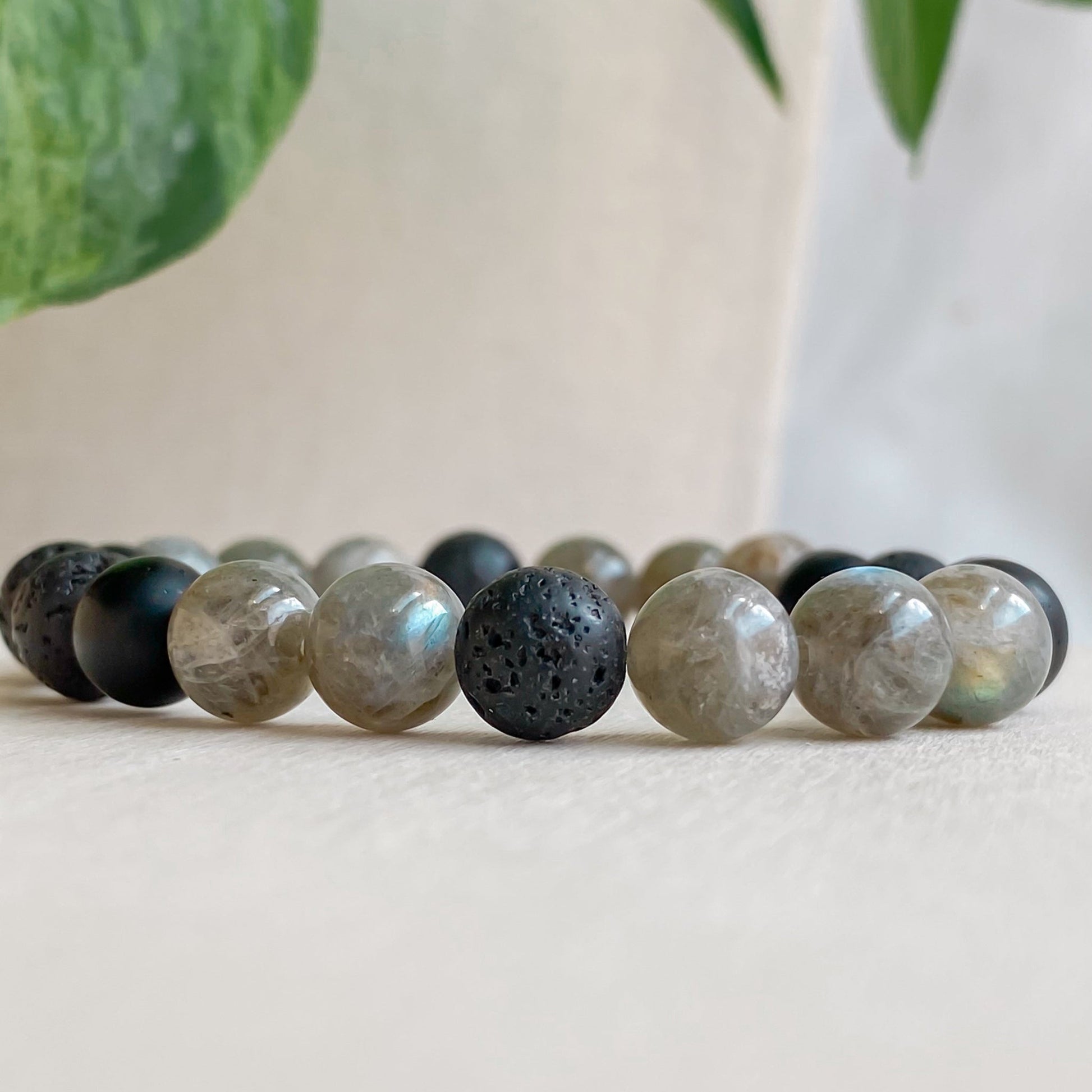 SERENZO | Bracelet diffuseur en labradorite, onyx et inox