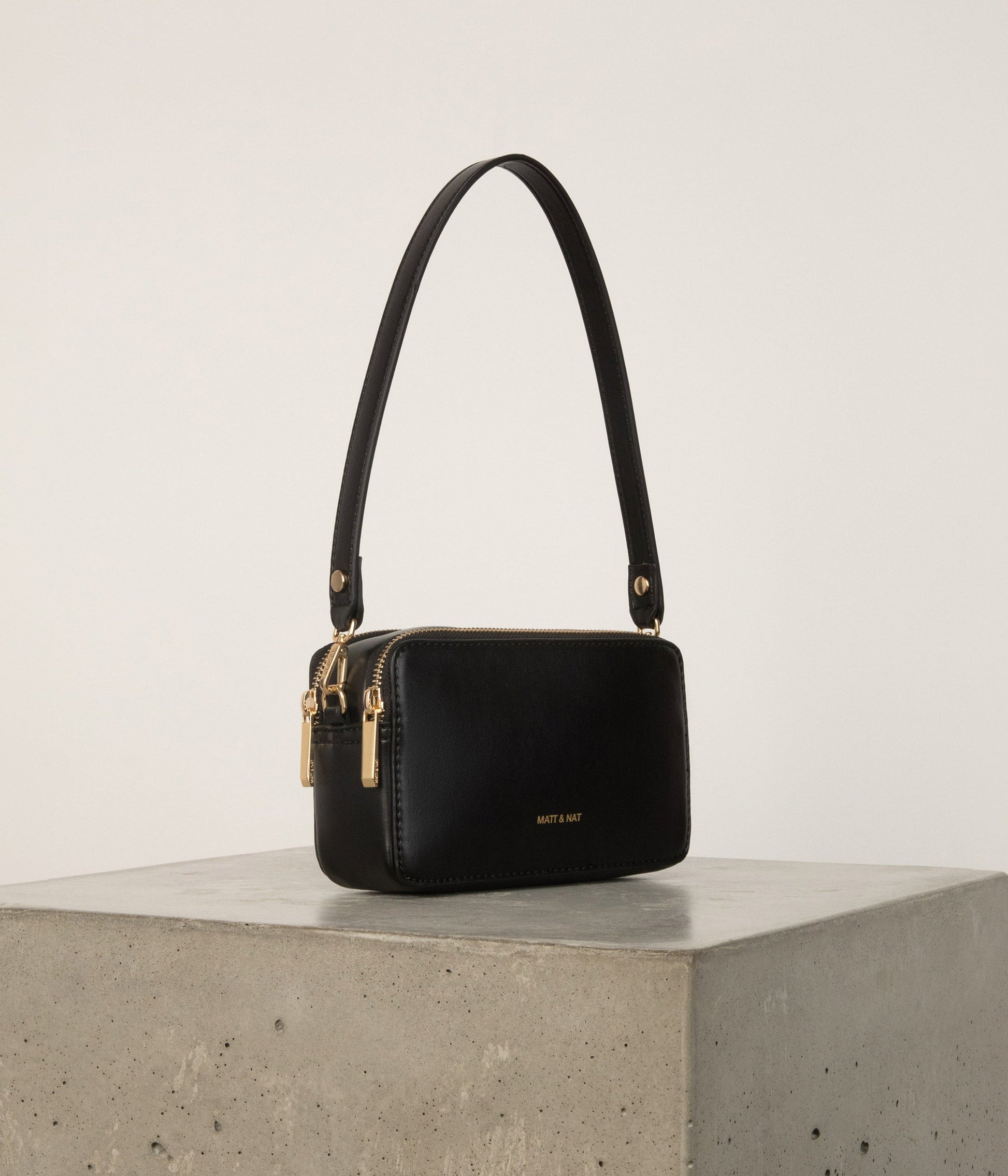 Sac bandoulière végétalien FARAH - UPPEAL™