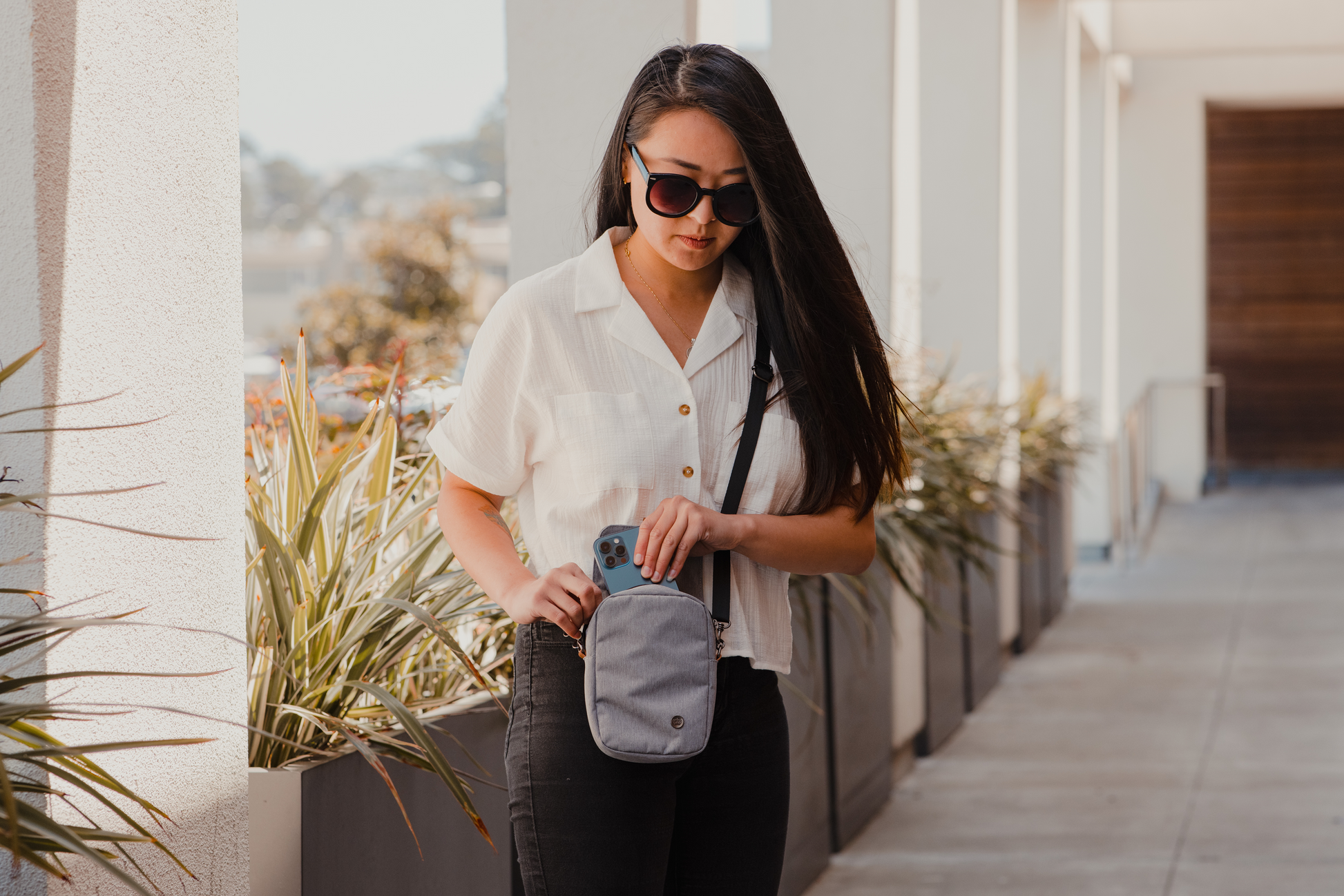 PKG Burrard 1L Cross-body | Shoulder bag