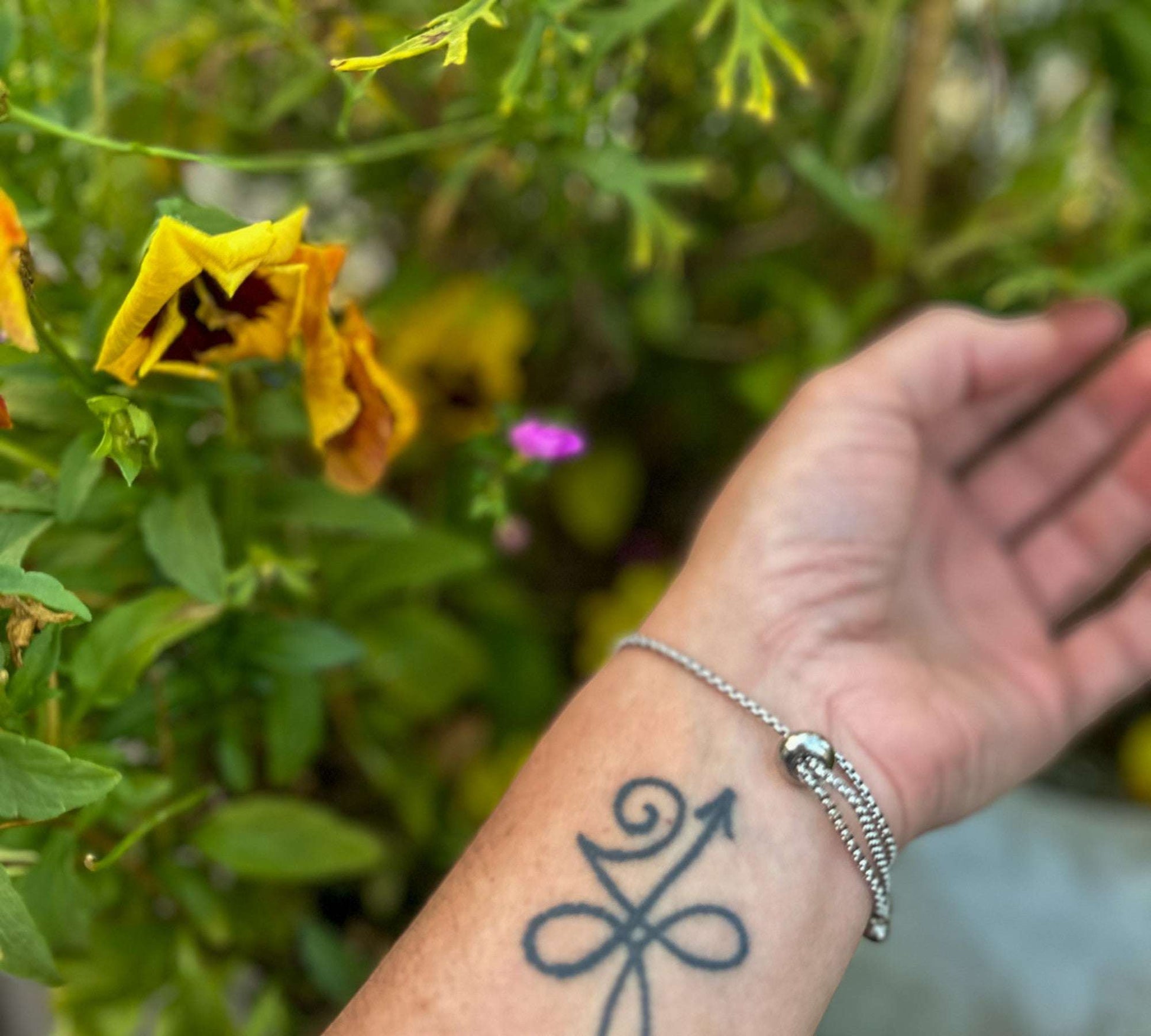 Dripping Honey Bee Bracelet - Handmade Silver Honeycomb & Bee Charm