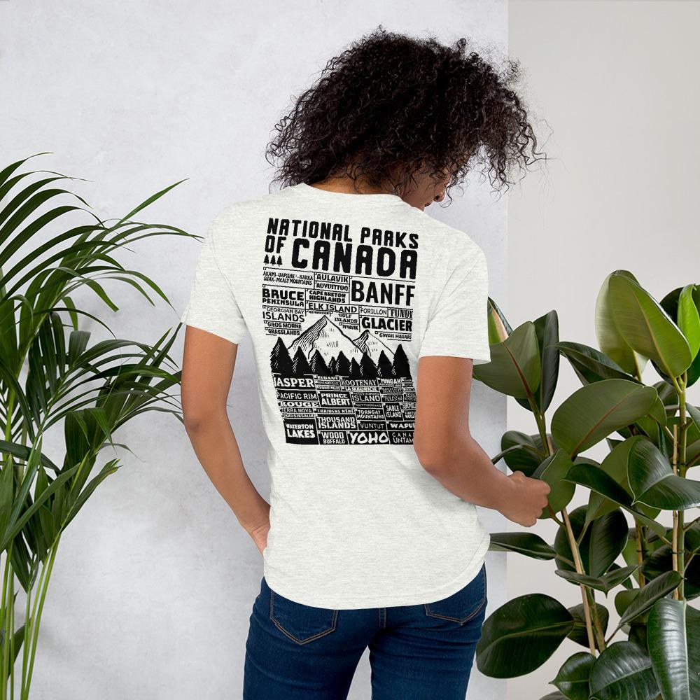 T-shirt unisexe Liste de vérification des parcs nationaux du Canada