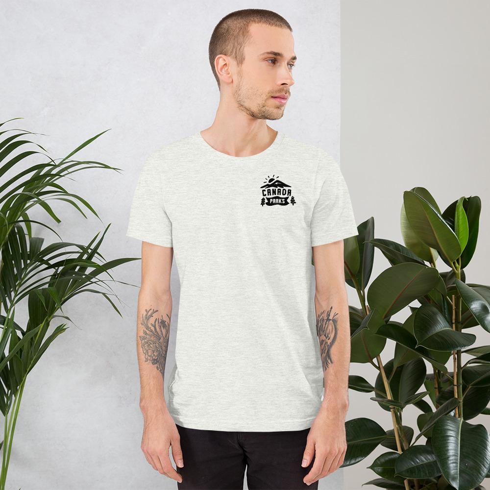 T-shirt unisexe Liste de vérification des parcs nationaux du Canada