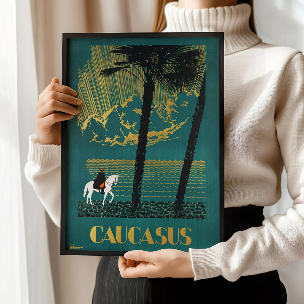 Caucase | Superbe affiche de voyage soviétique bleu sarcelle avec reflets dorés | Reproduction de film vintage (disponible encadrée ou non encadrée)