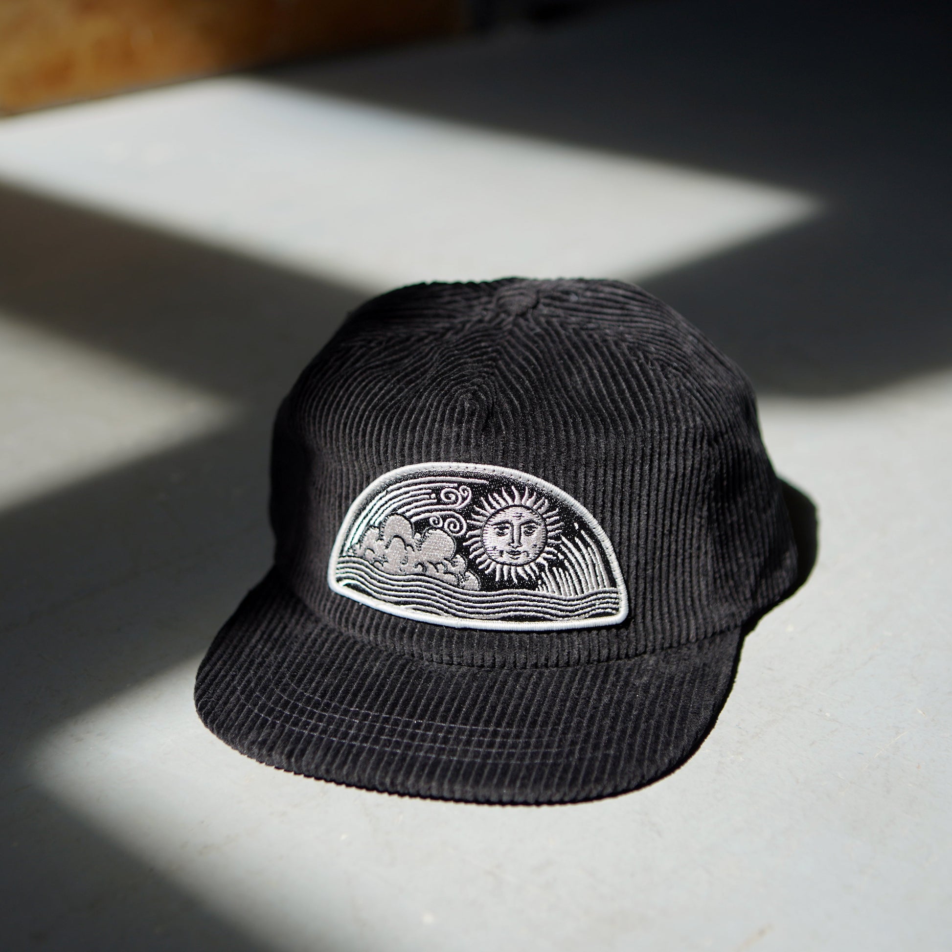 Chapeau en velours côtelé Celestial Sun