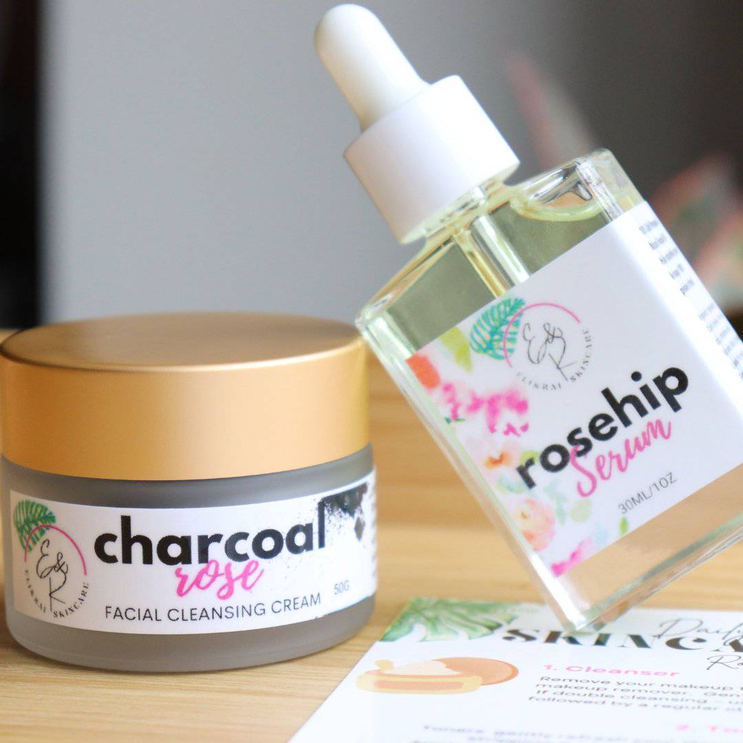 Crème nettoyante au charbon et à la rose, nettoyant purifiant doux