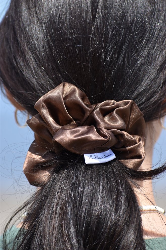 XL Hair Scrunchie - Brownie