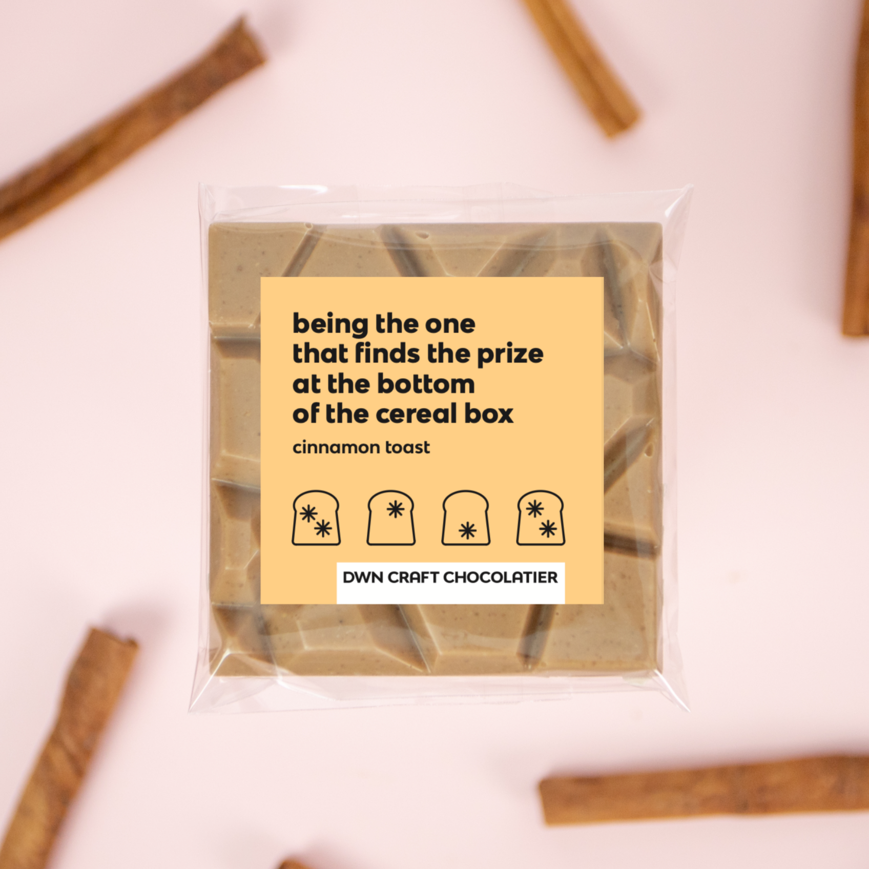 Barre de chocolat au lait saveur pain grillé à la cannelle