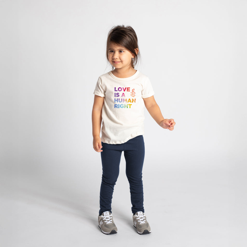 T-shirt Kids Love is a Human Right