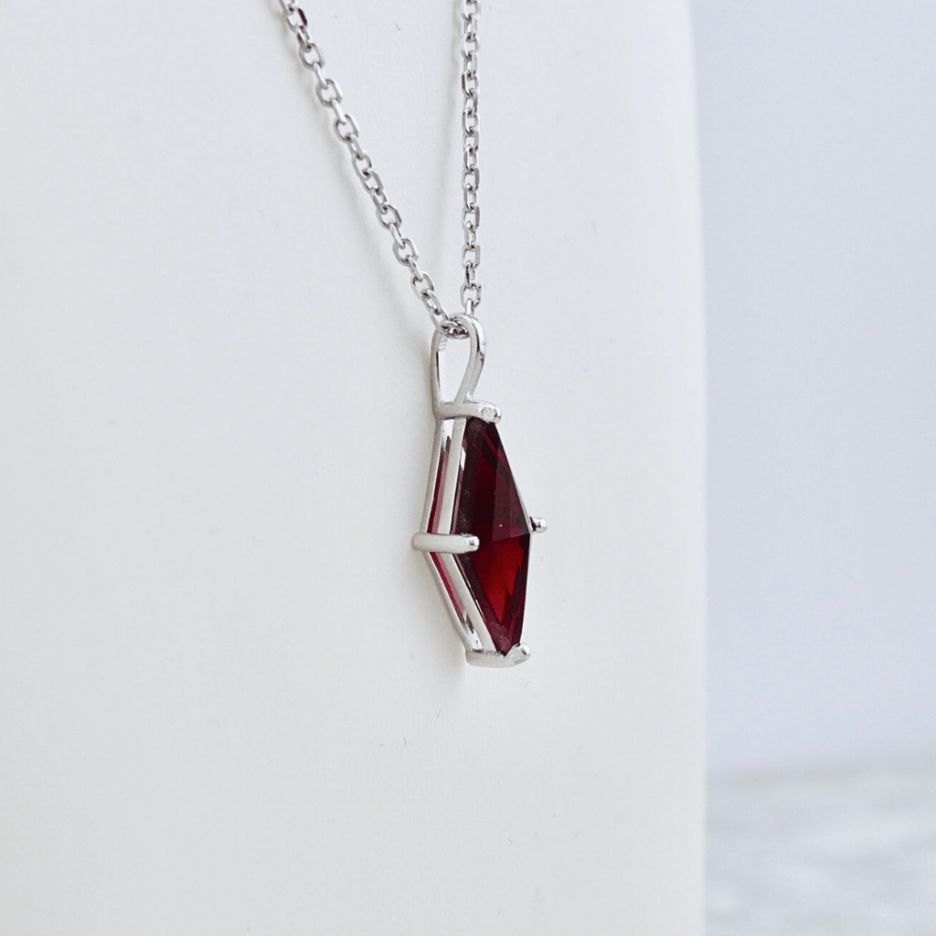 Sterling Silver Diamond-Shaped Necklace with Garnet