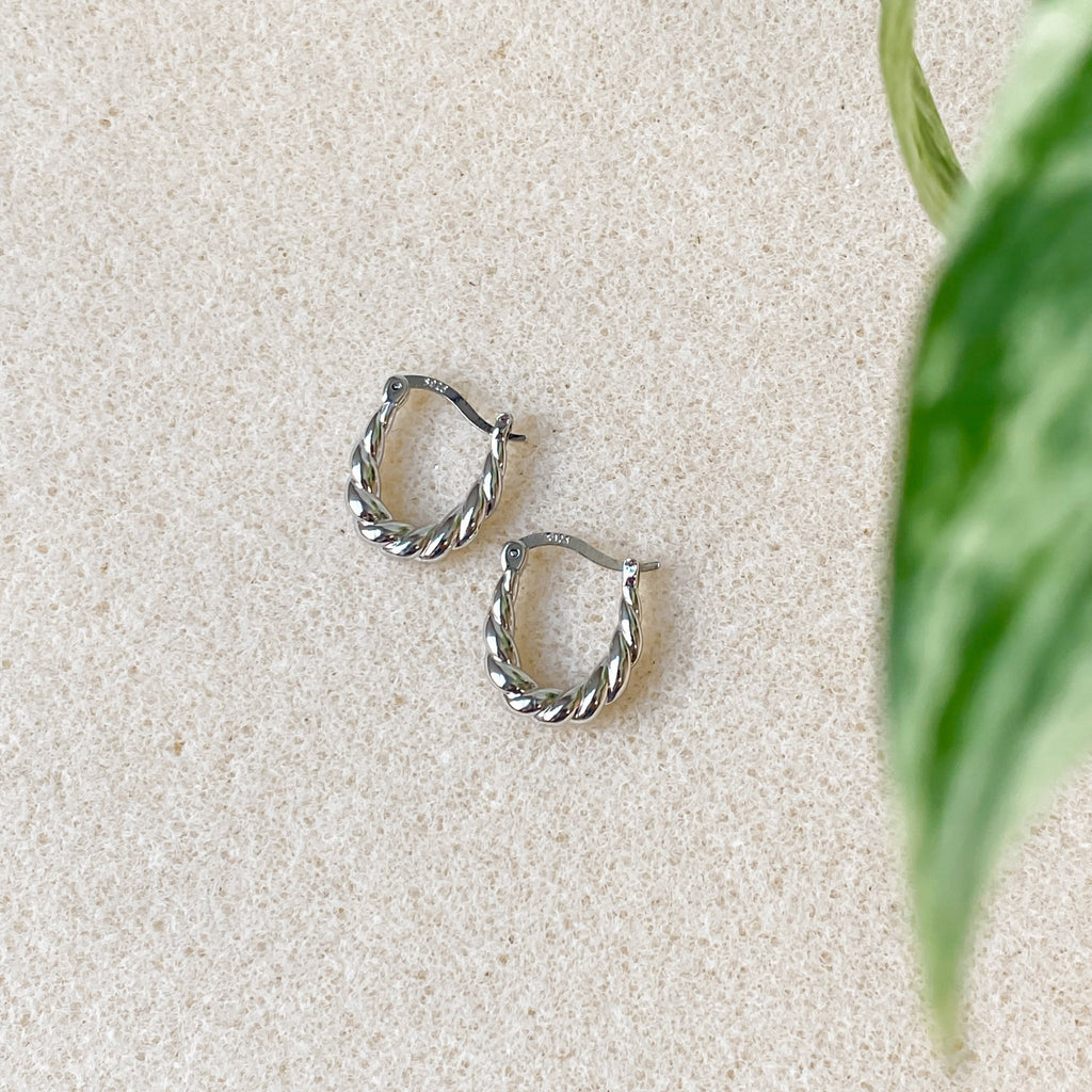 Créoles texturées et torsadées en argent sterling 925 | HÉRA