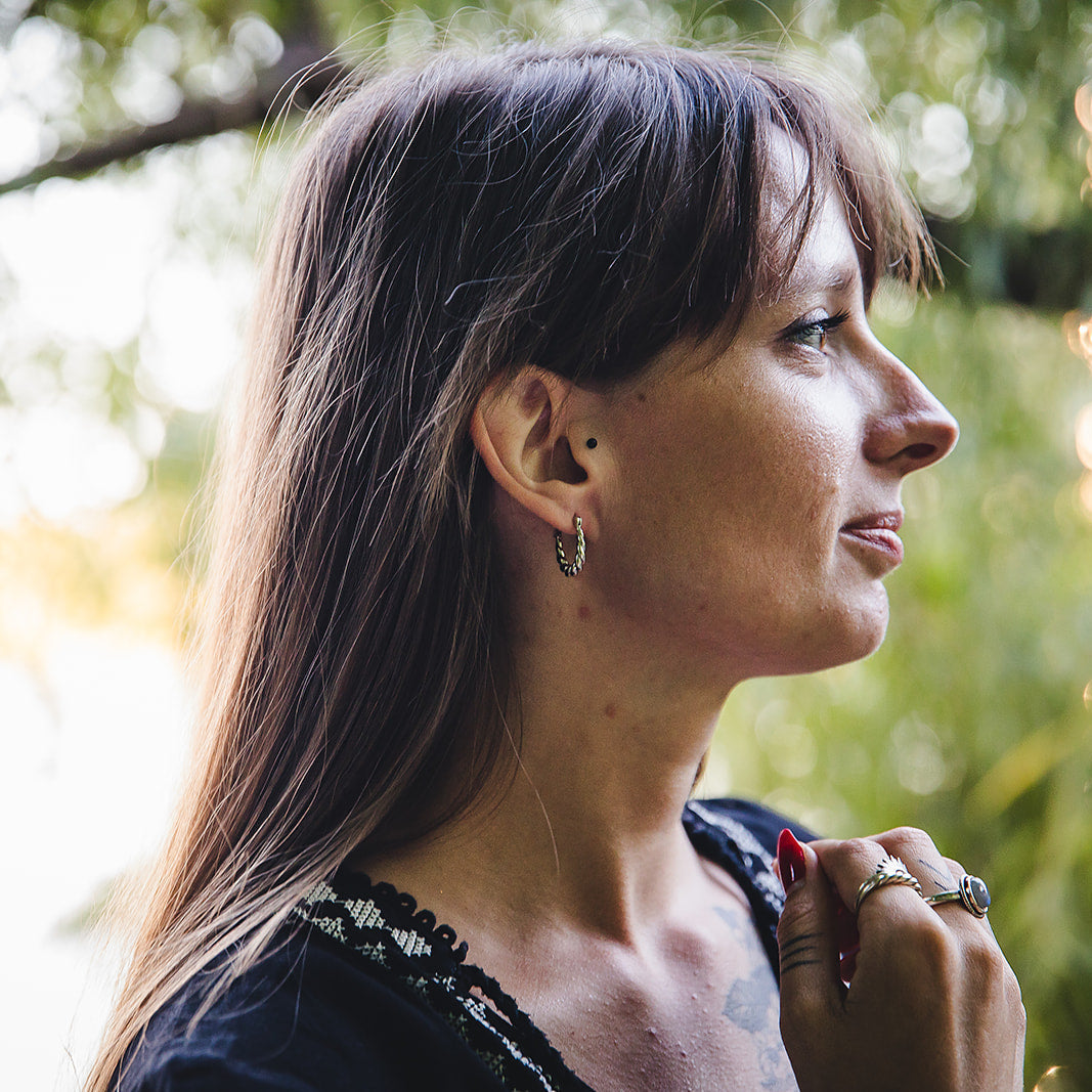 Créoles texturées et torsadées en argent sterling 925 | HÉRA