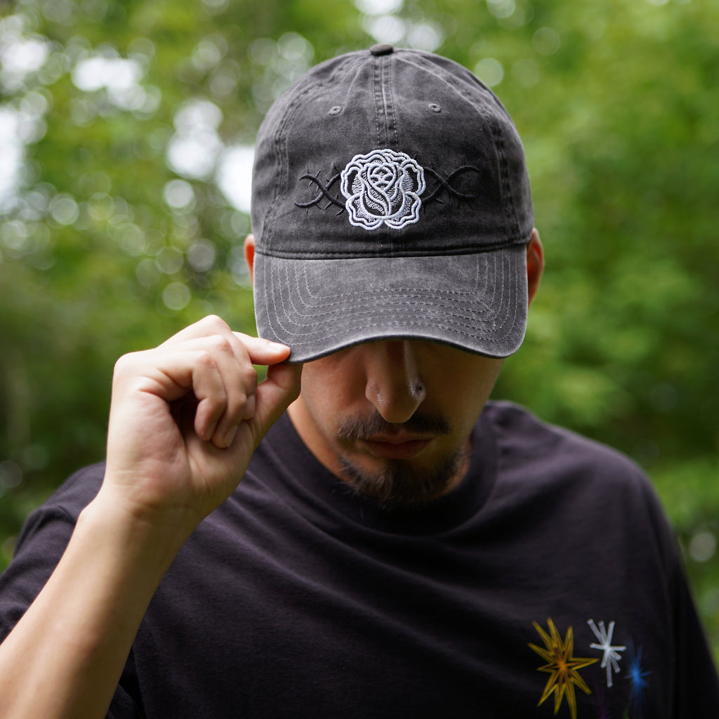 Chapeau de papa avec couronne d'épines