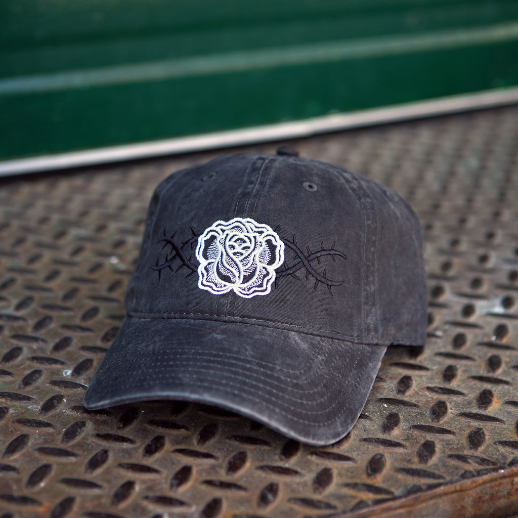 Chapeau de papa avec couronne d'épines