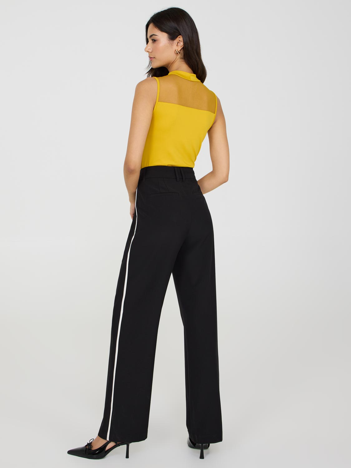 Pantalon large à passepoils contrastés