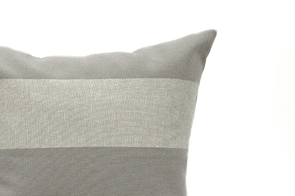 Housse de coussin à rayures Graystone