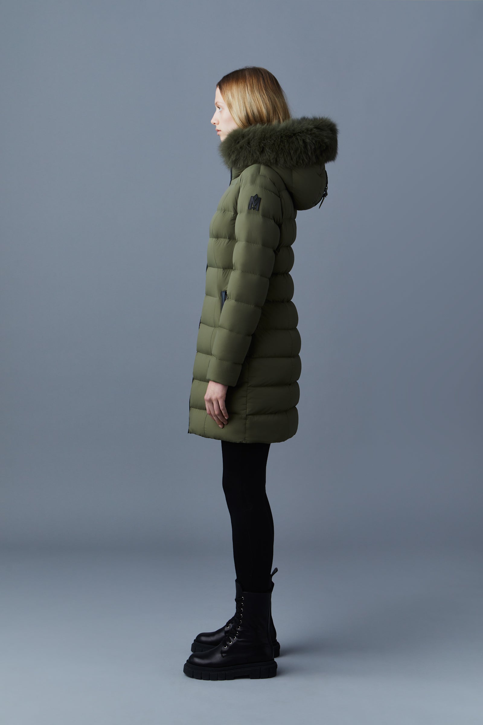 Manteau en duvet léger extensible CALLA Agile-360 avec col en fourrure de renard bleu