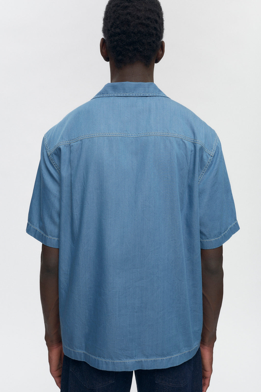 Chemise de camp en chambray pour homme