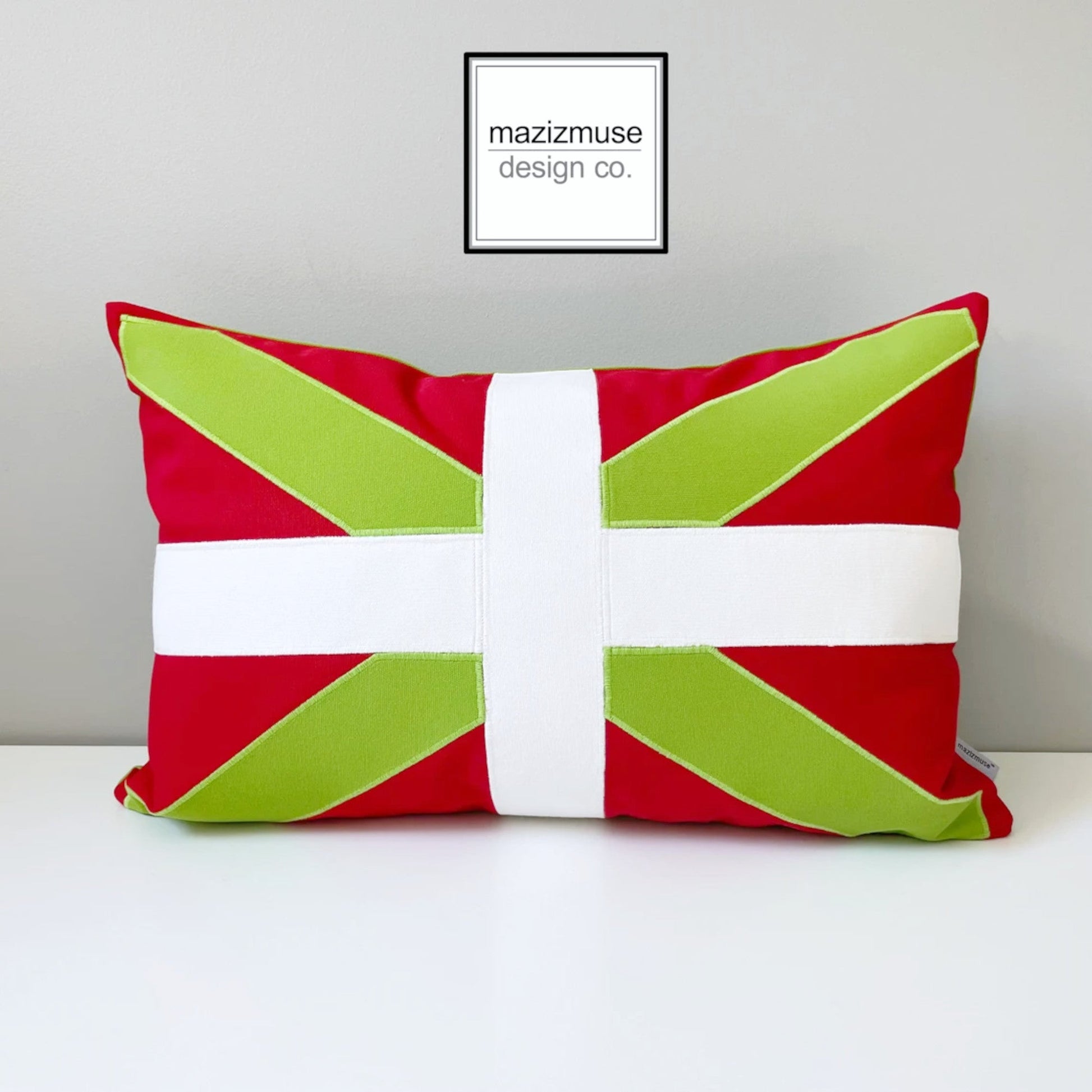 Housse de coussin d'extérieur Ikurrina Sunbrella®, motif drapeau basque 