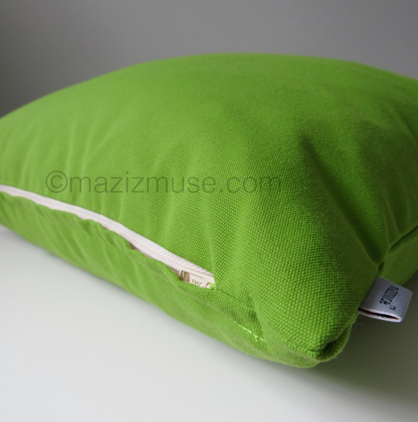 Housse de coussin d'extérieur Sunbrella® vert citron, housse de coussin Ara