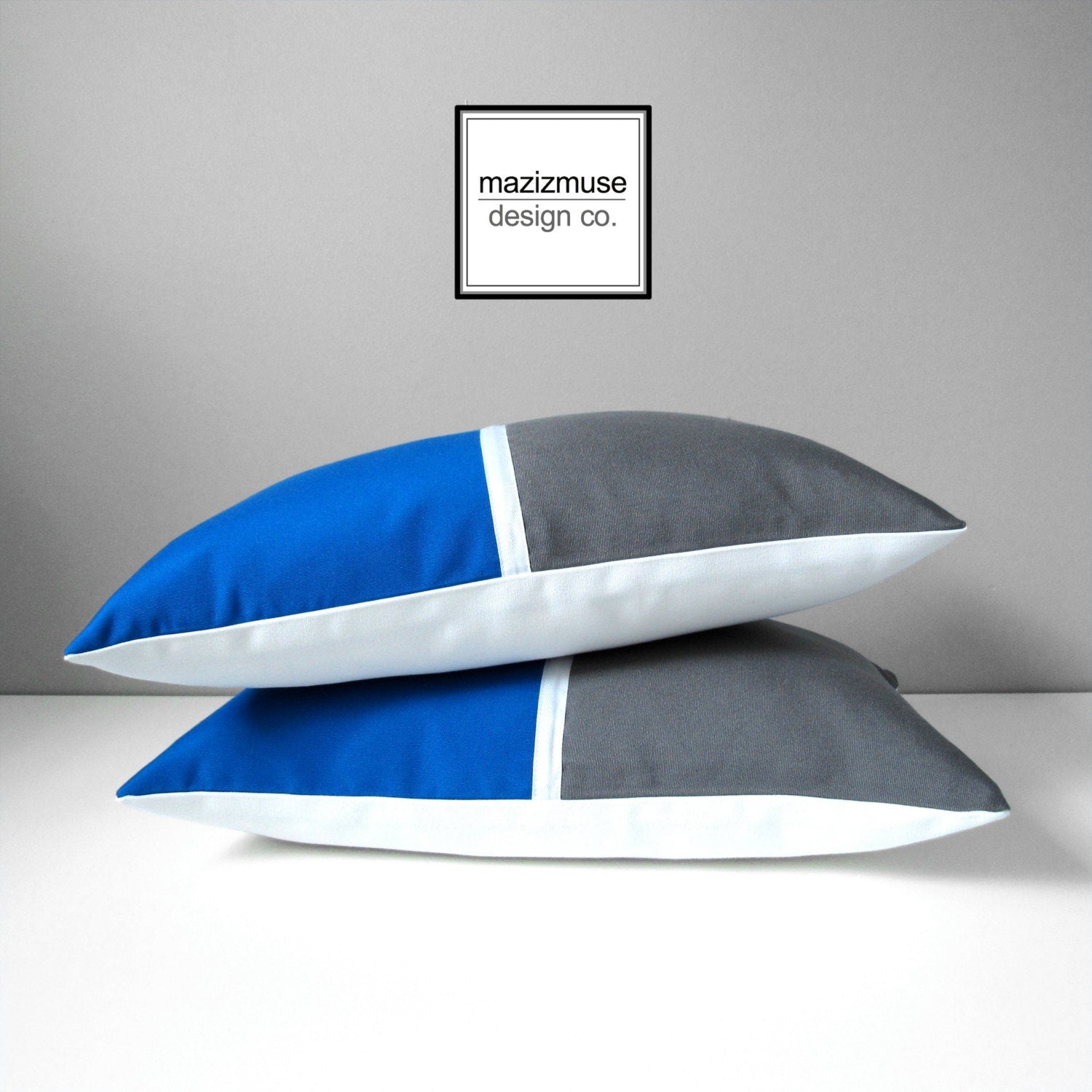 Housse de coussin d'extérieur Sunbrella bleu Pacifique, housse de coussin cobalt et gris