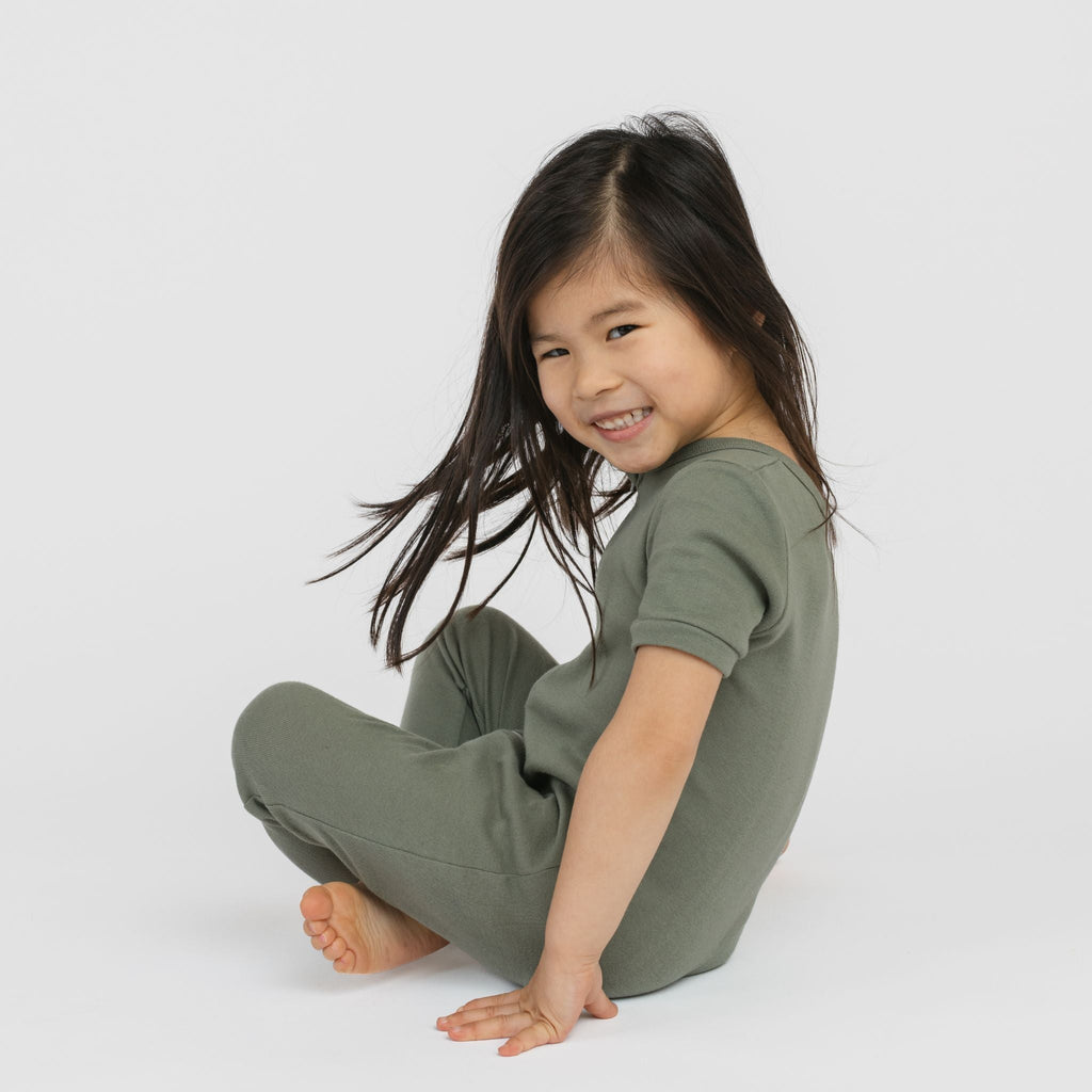 Combinaison pyjama courte et rêveuse 