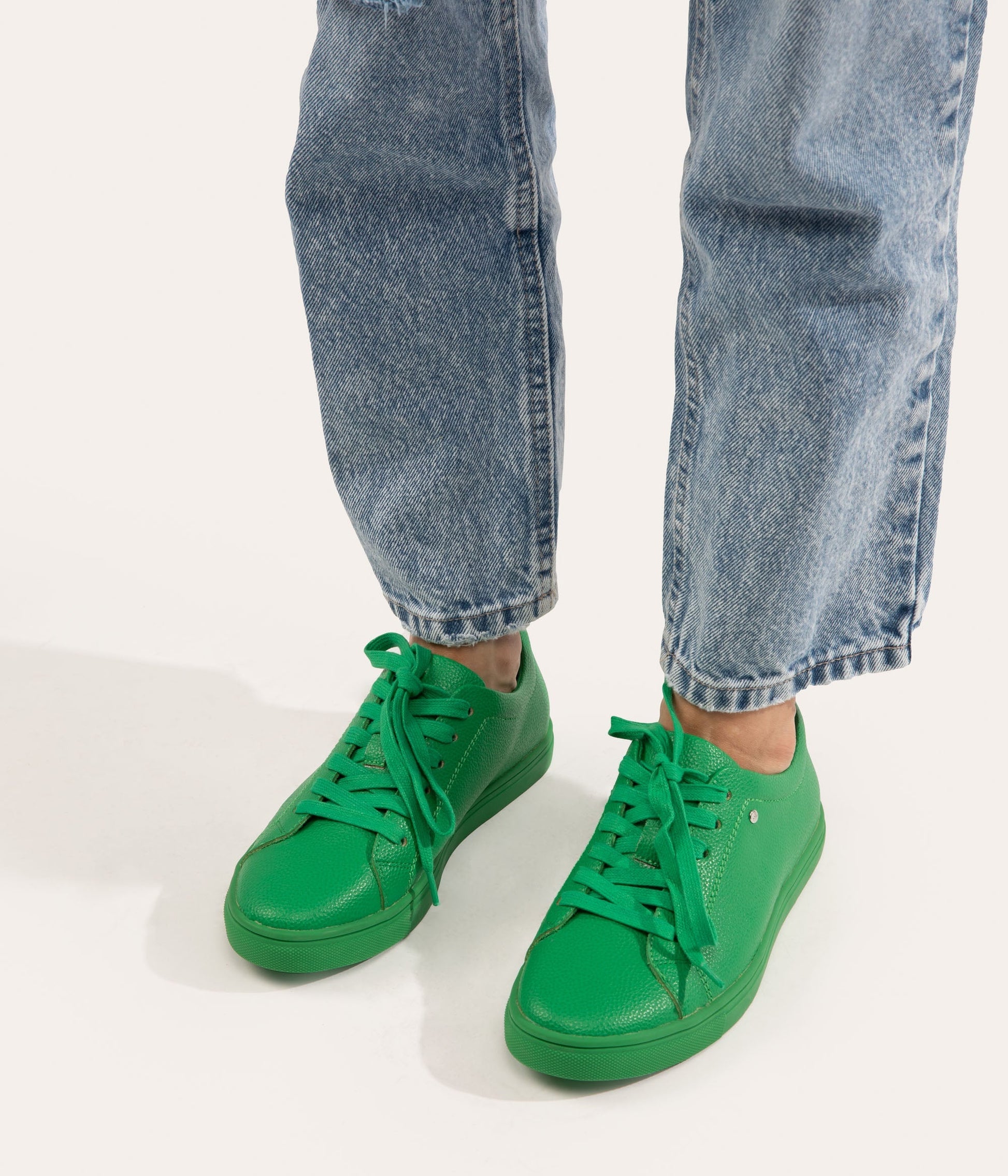 Baskets véganes pour femmes AAHANA