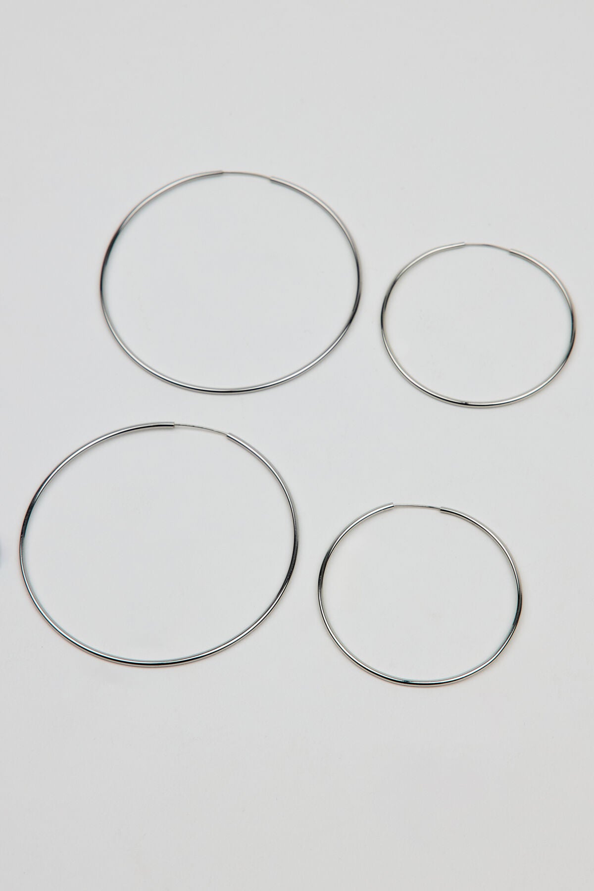 Lot de 2 créoles basiques super fines