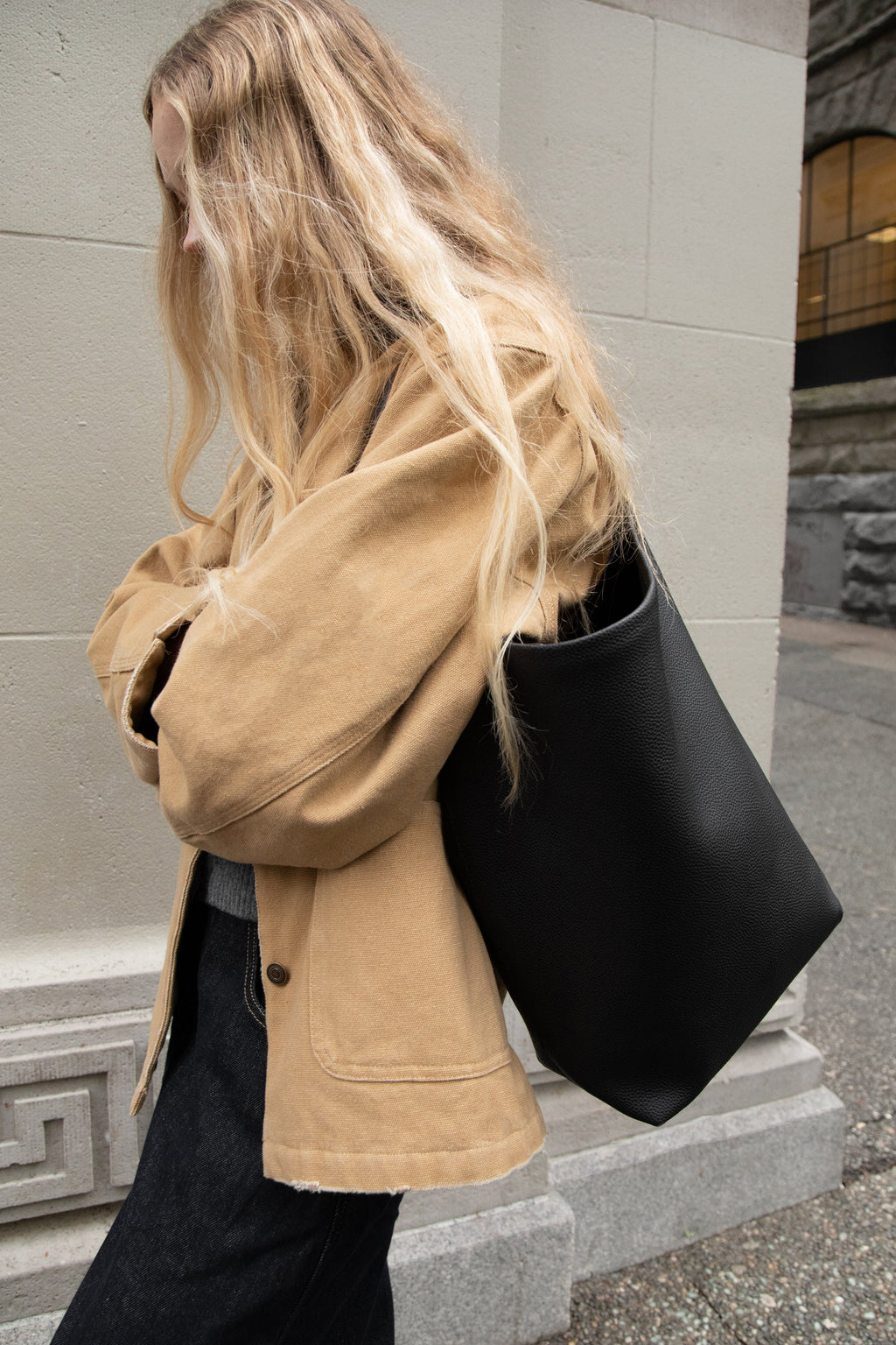 AMELIA LEATHER TOTE BAG