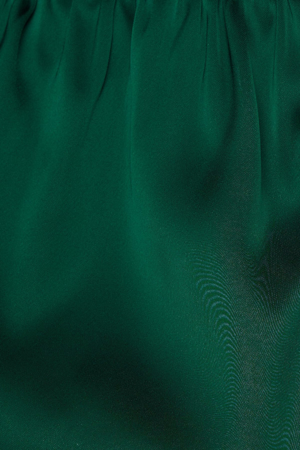 Haut en satin à basque nu