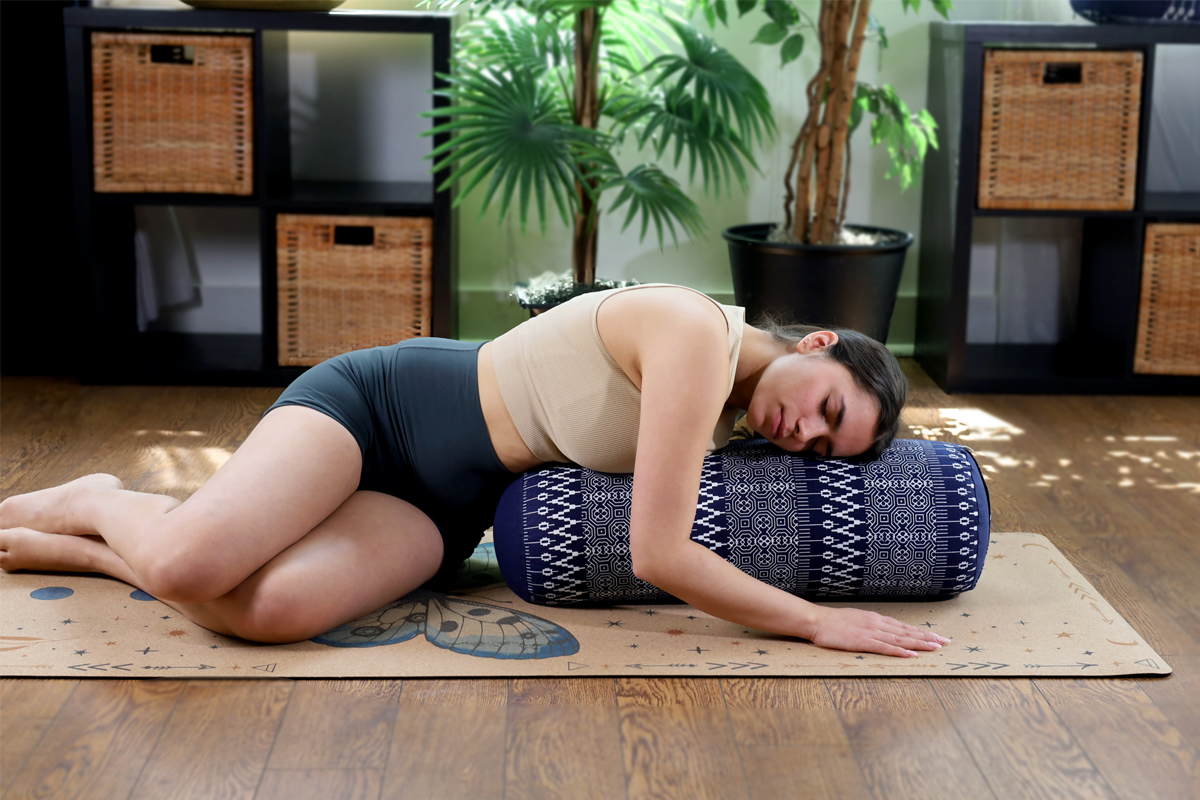 Round Yoga Bolster | Natural & Organic | Navy Print