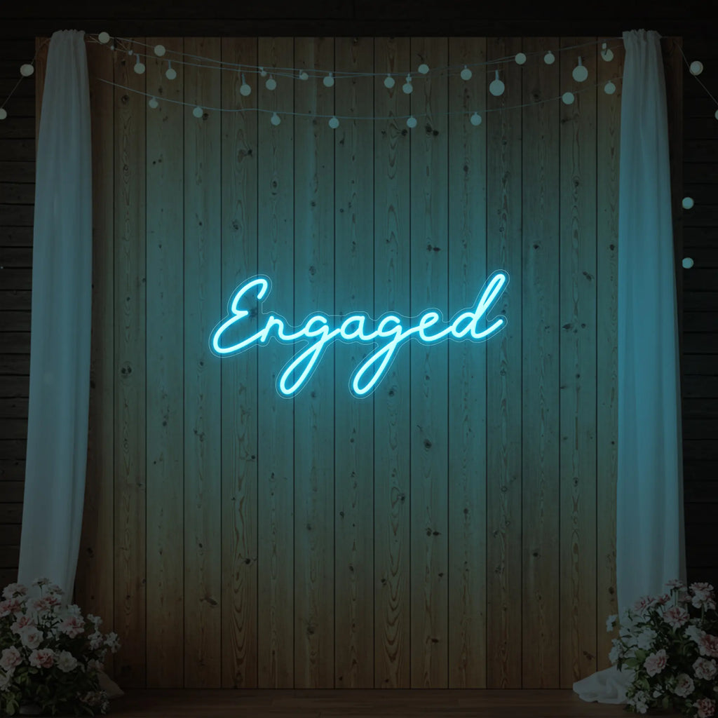 Enseigne lumineuse « Fiancé »